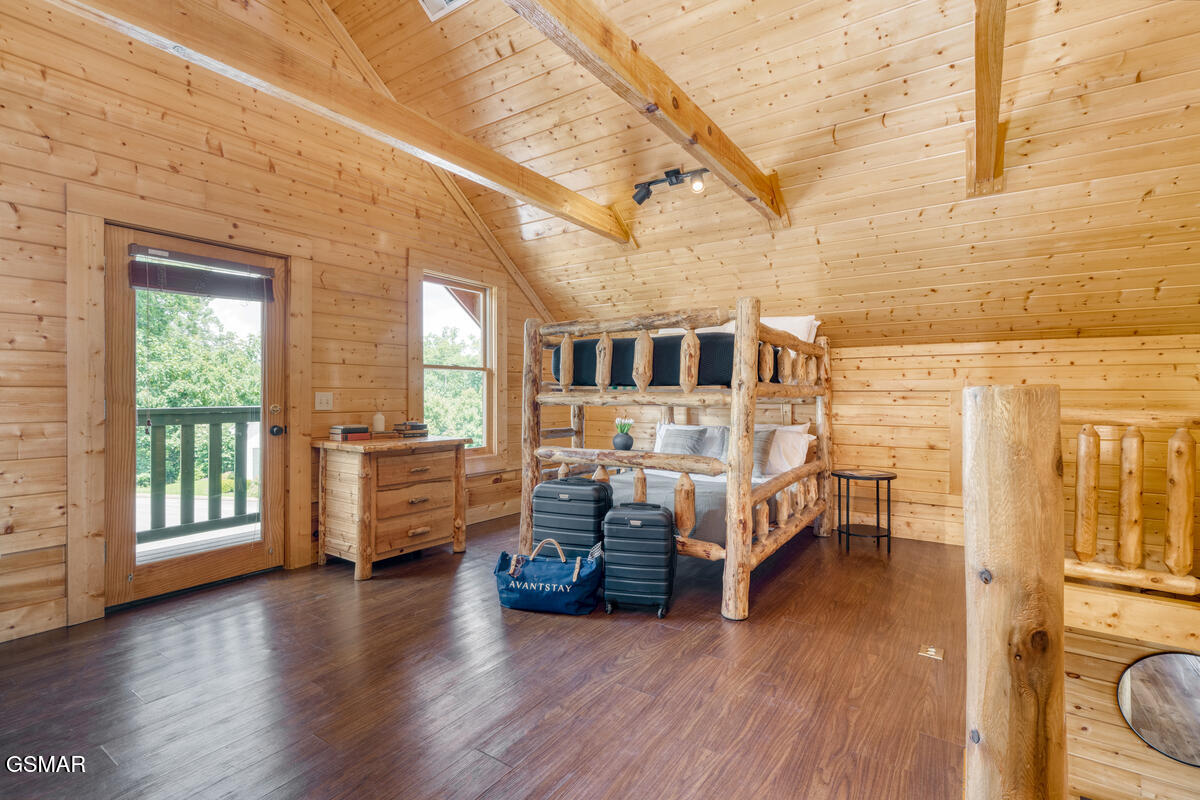 3028 Hickory Lodge Drive Drive