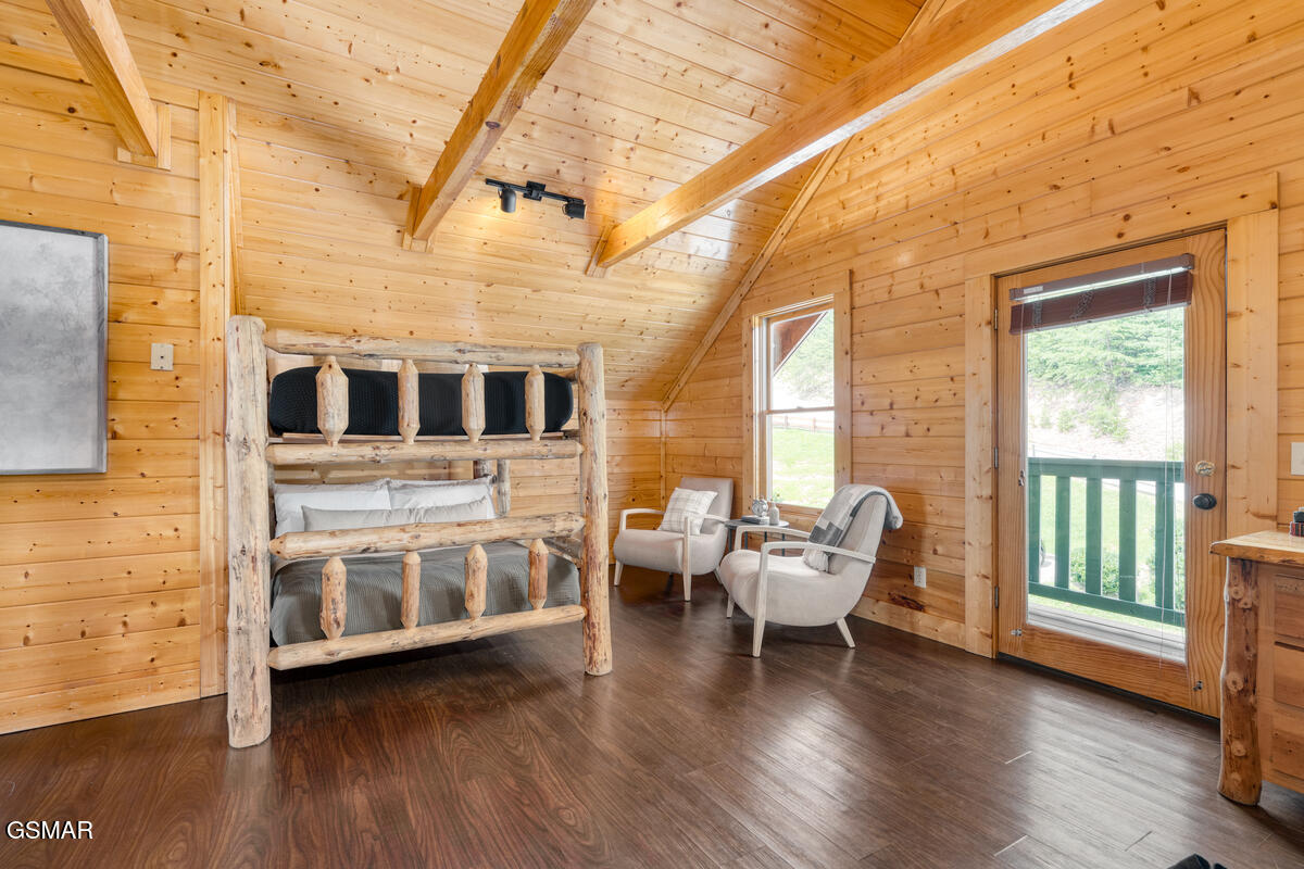 3028 Hickory Lodge Drive Drive