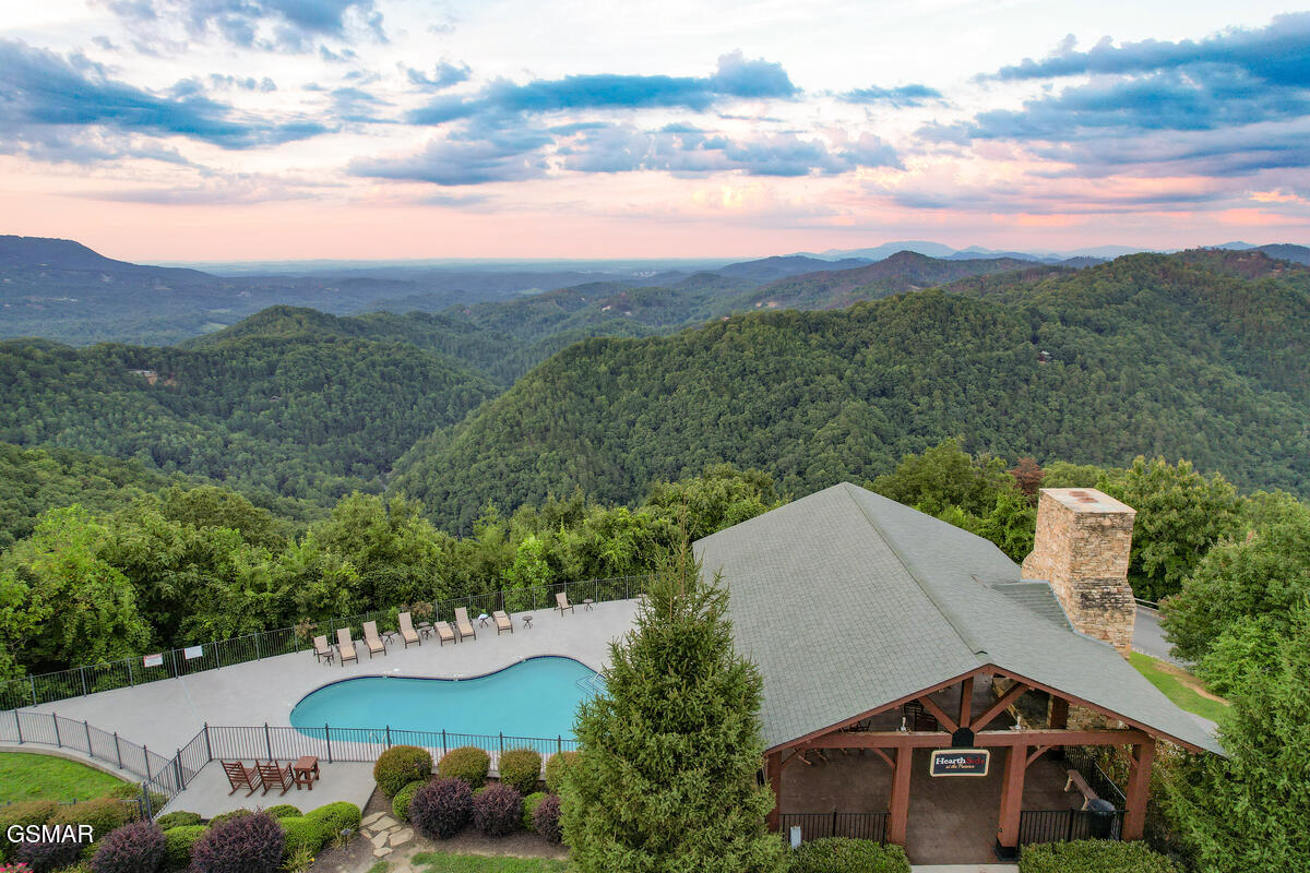 3028 Hickory Lodge Drive Drive