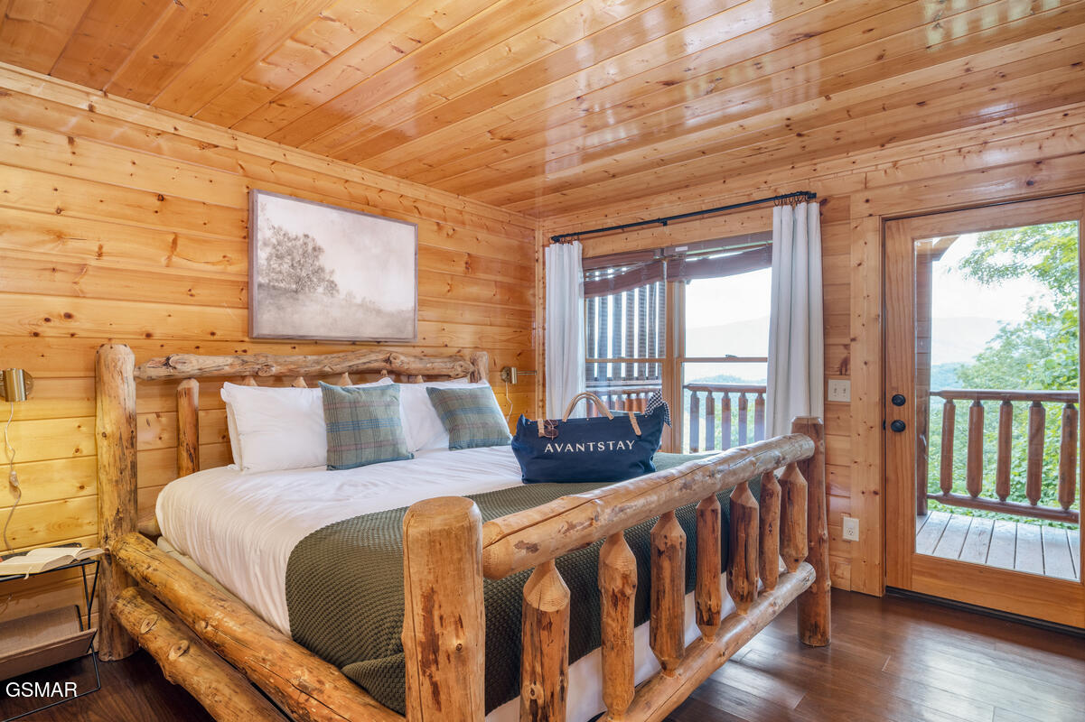 3028 Hickory Lodge Drive Drive