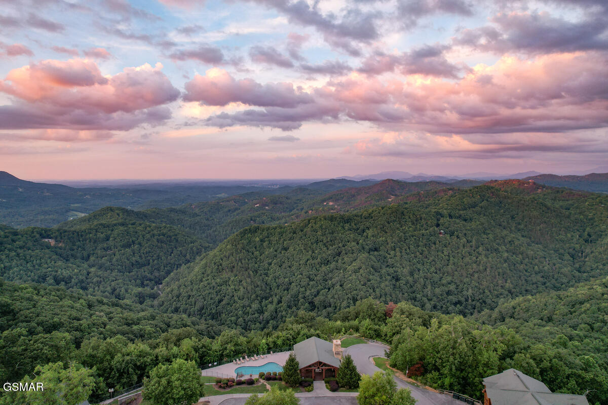 3028 Hickory Lodge Drive Drive