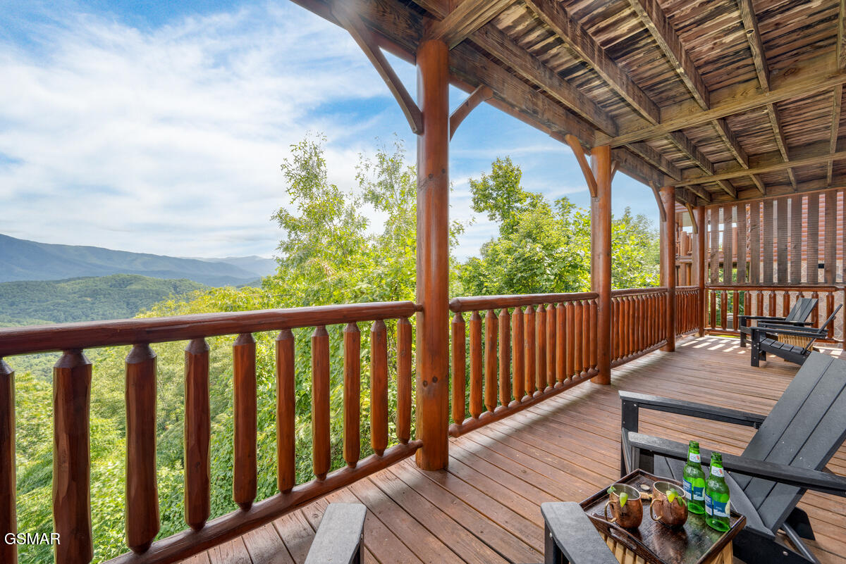 3028 Hickory Lodge Drive Drive