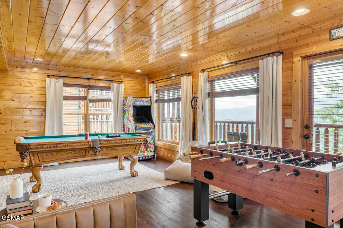 3028 Hickory Lodge Drive Drive