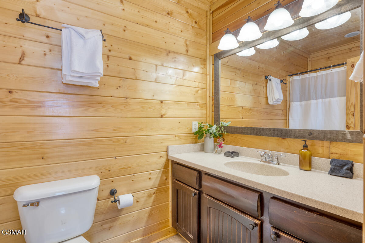 3028 Hickory Lodge Drive Drive