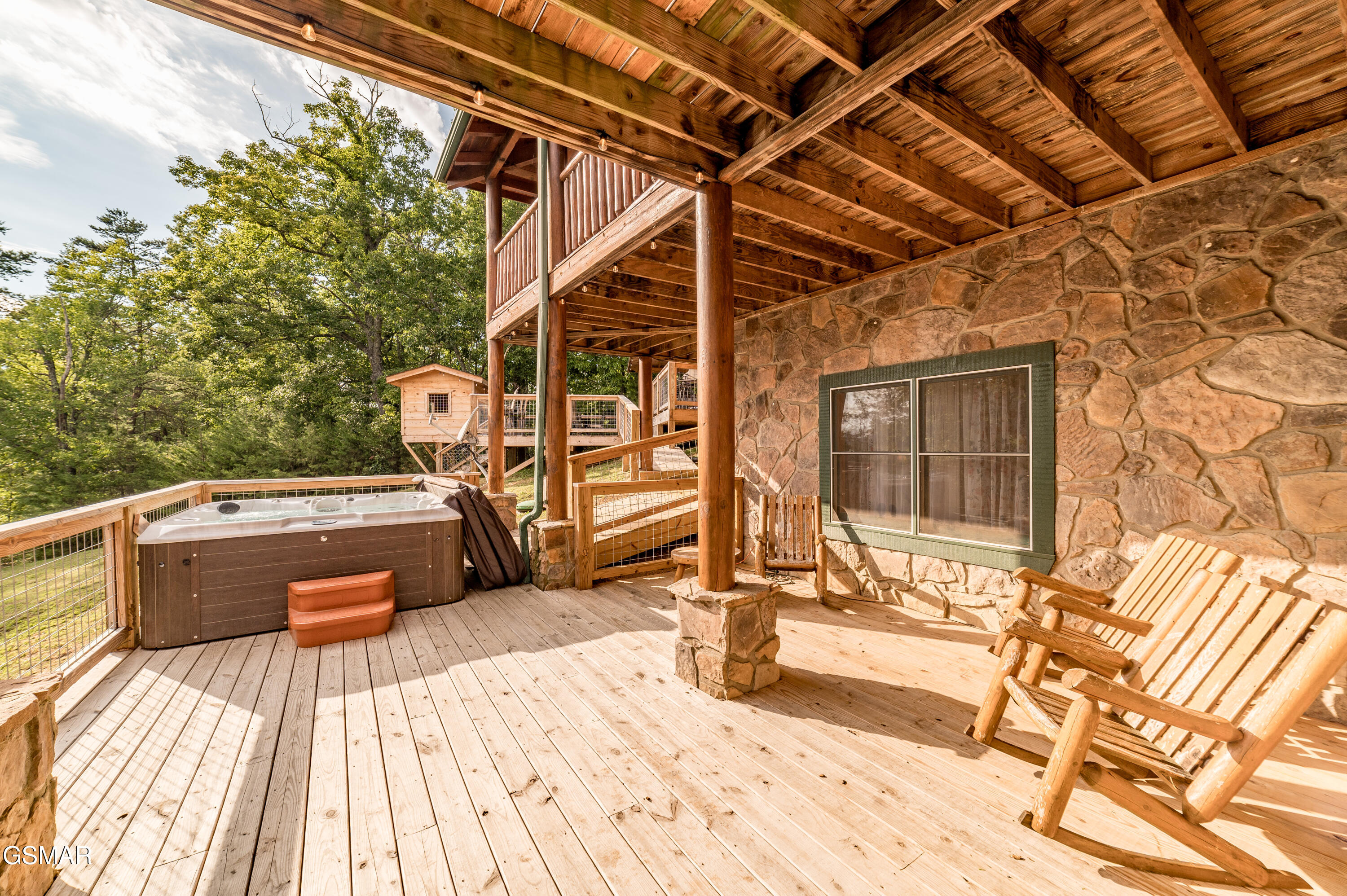 1119 N Trail Drive Drive