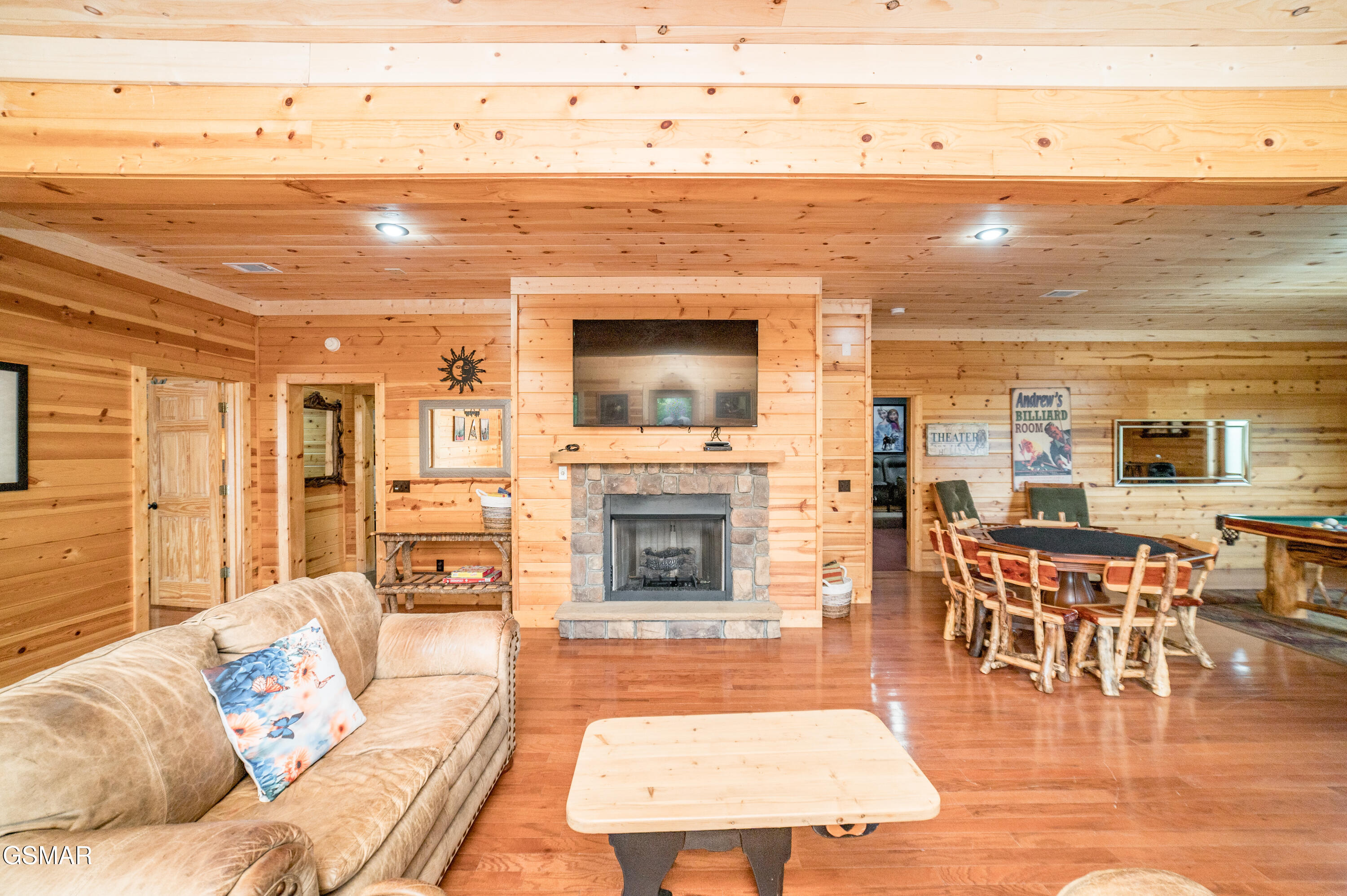 1119 N Trail Drive Drive