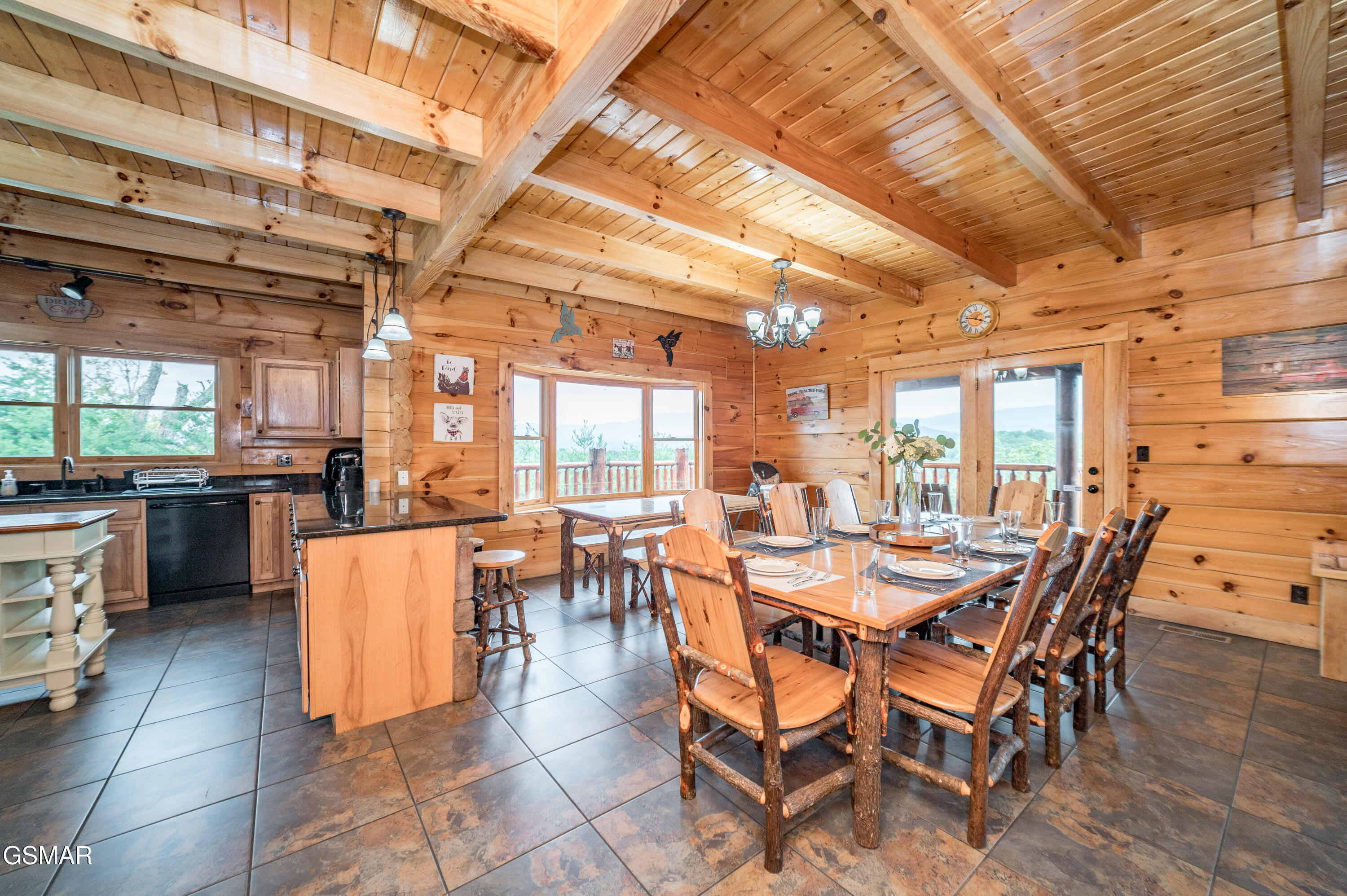 1119 N Trail Drive Drive