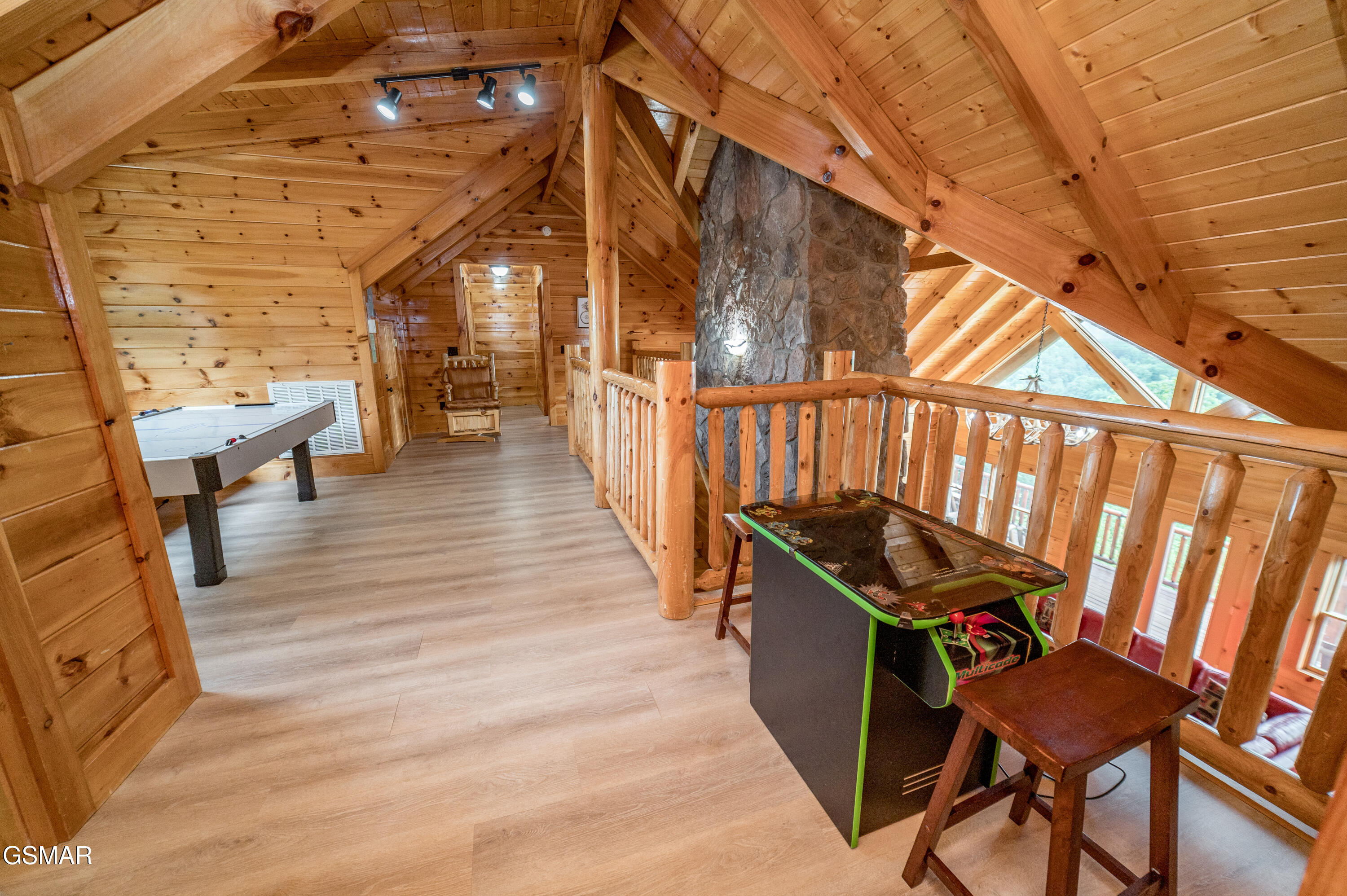 1119 N Trail Drive Drive