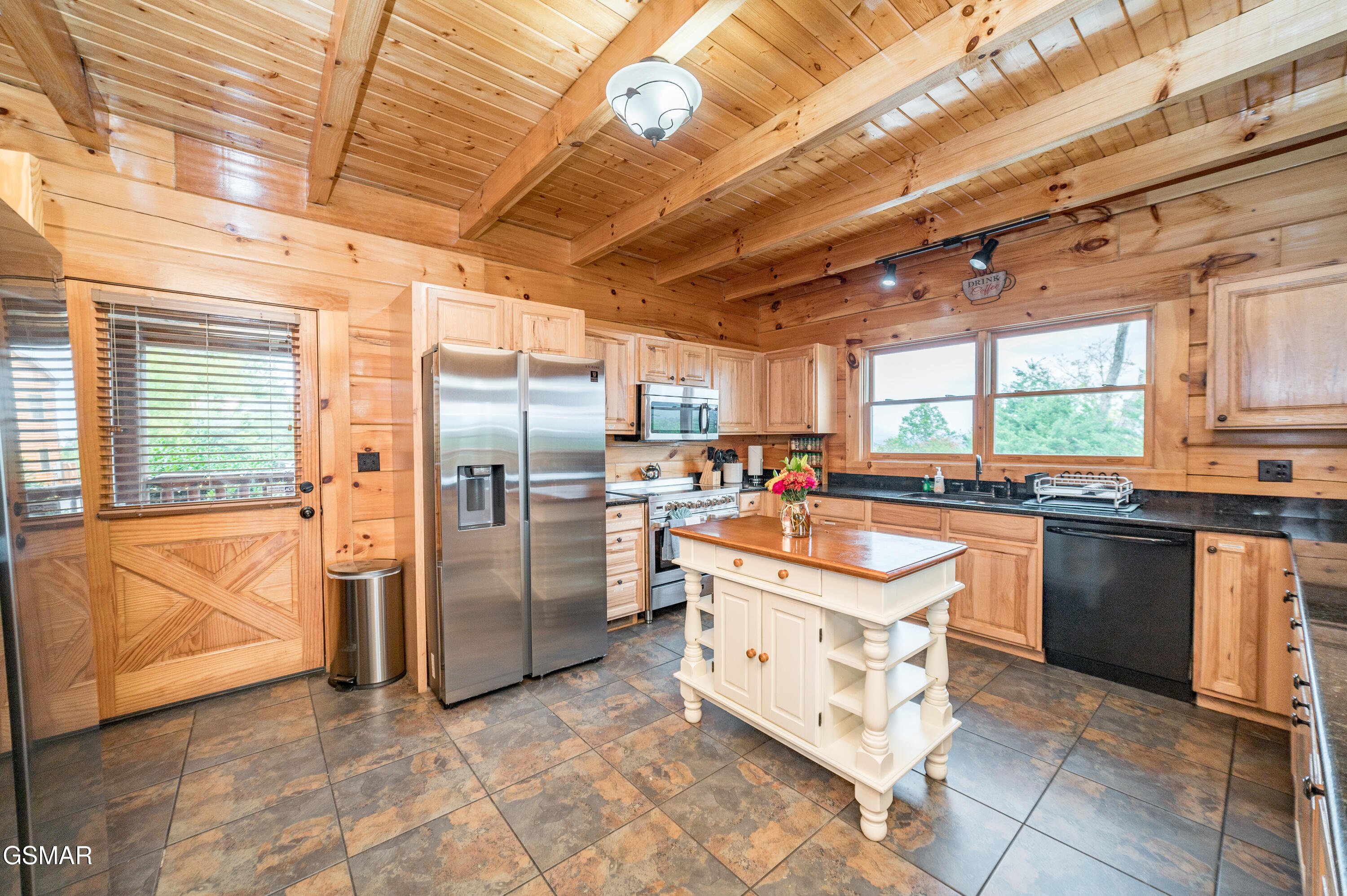 1119 N Trail Drive Drive