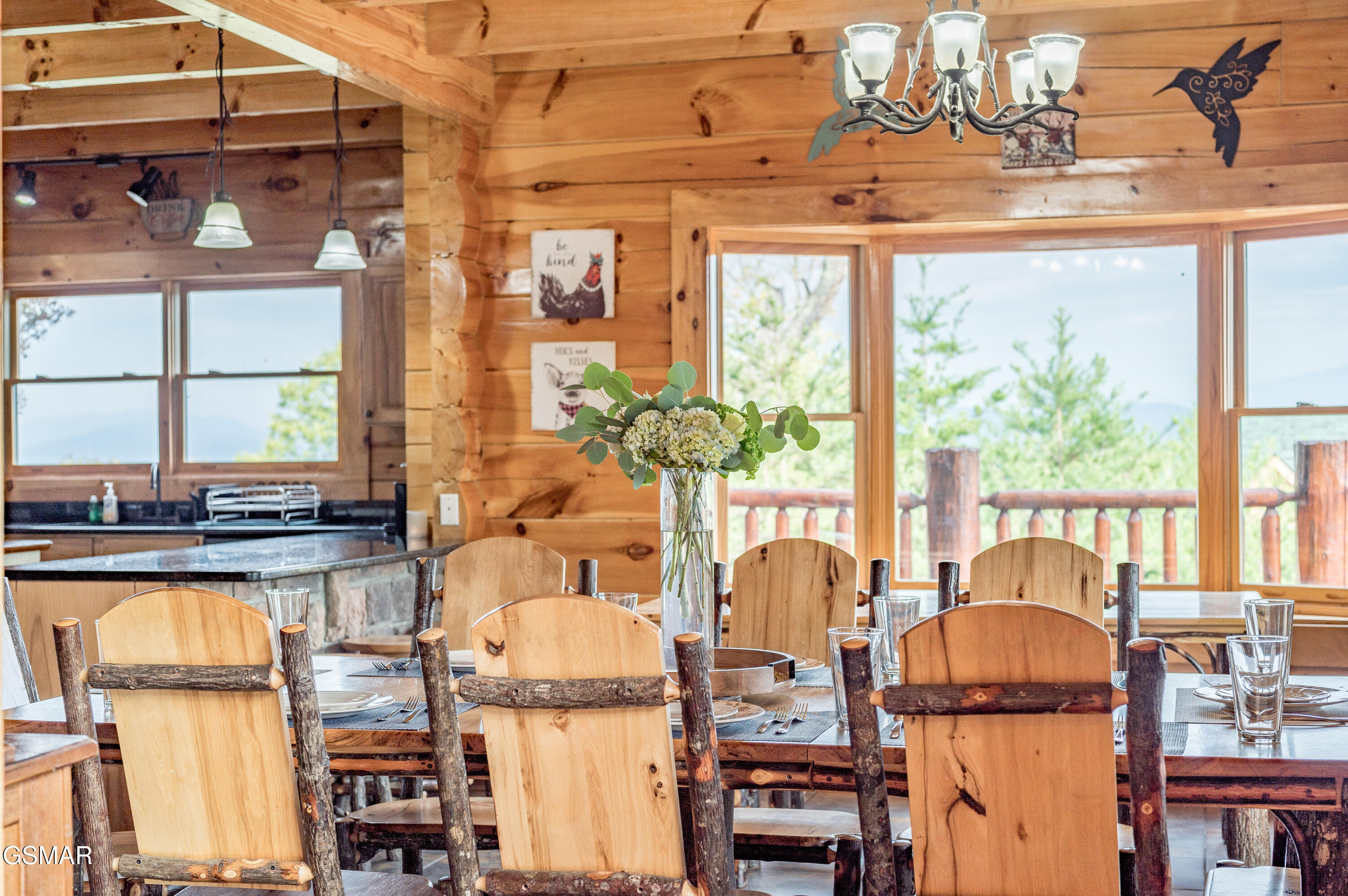 1119 N Trail Drive Drive