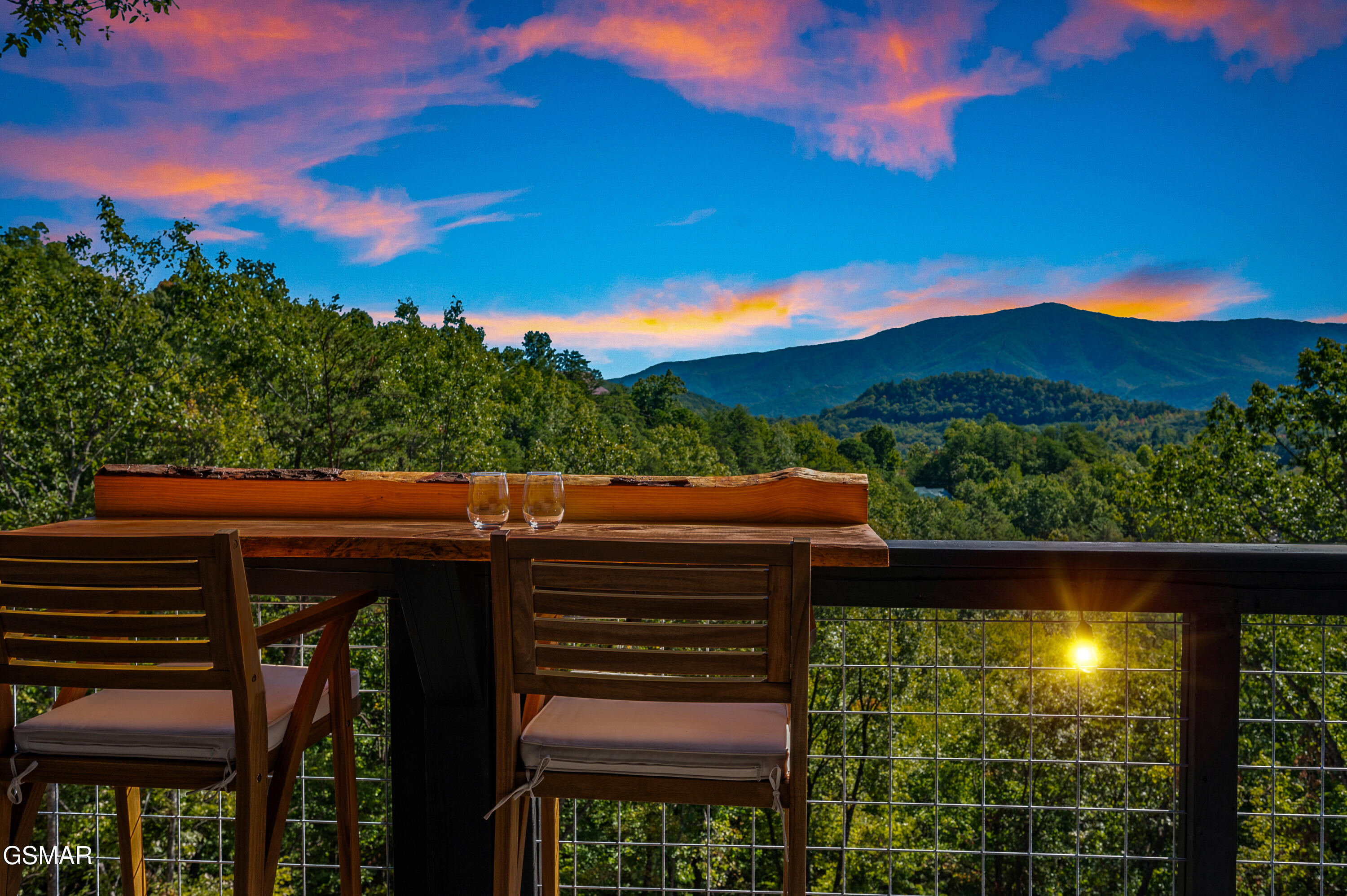 2526 Raccoon Hollow Way Way