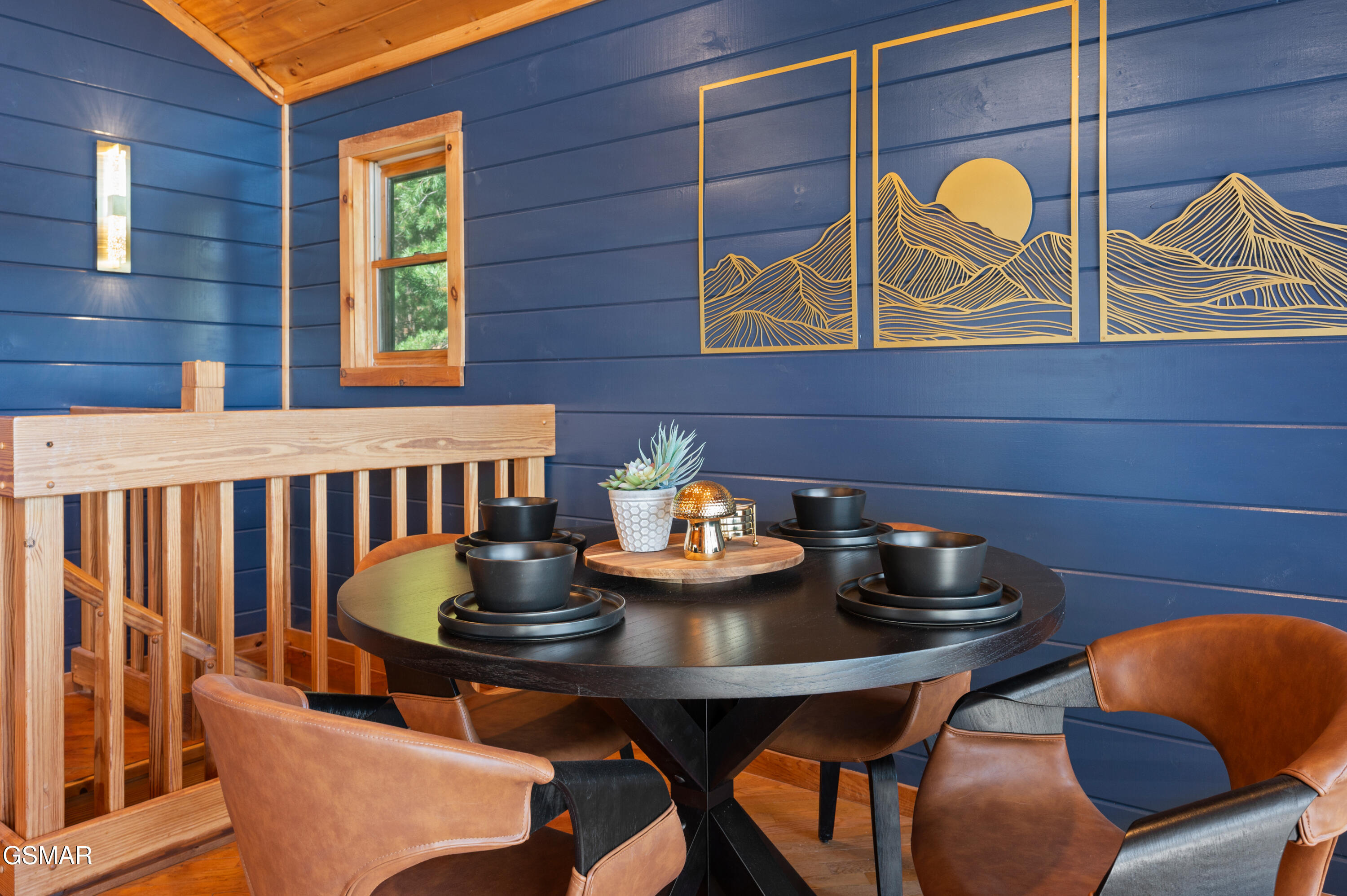 2526 Raccoon Hollow Way Way