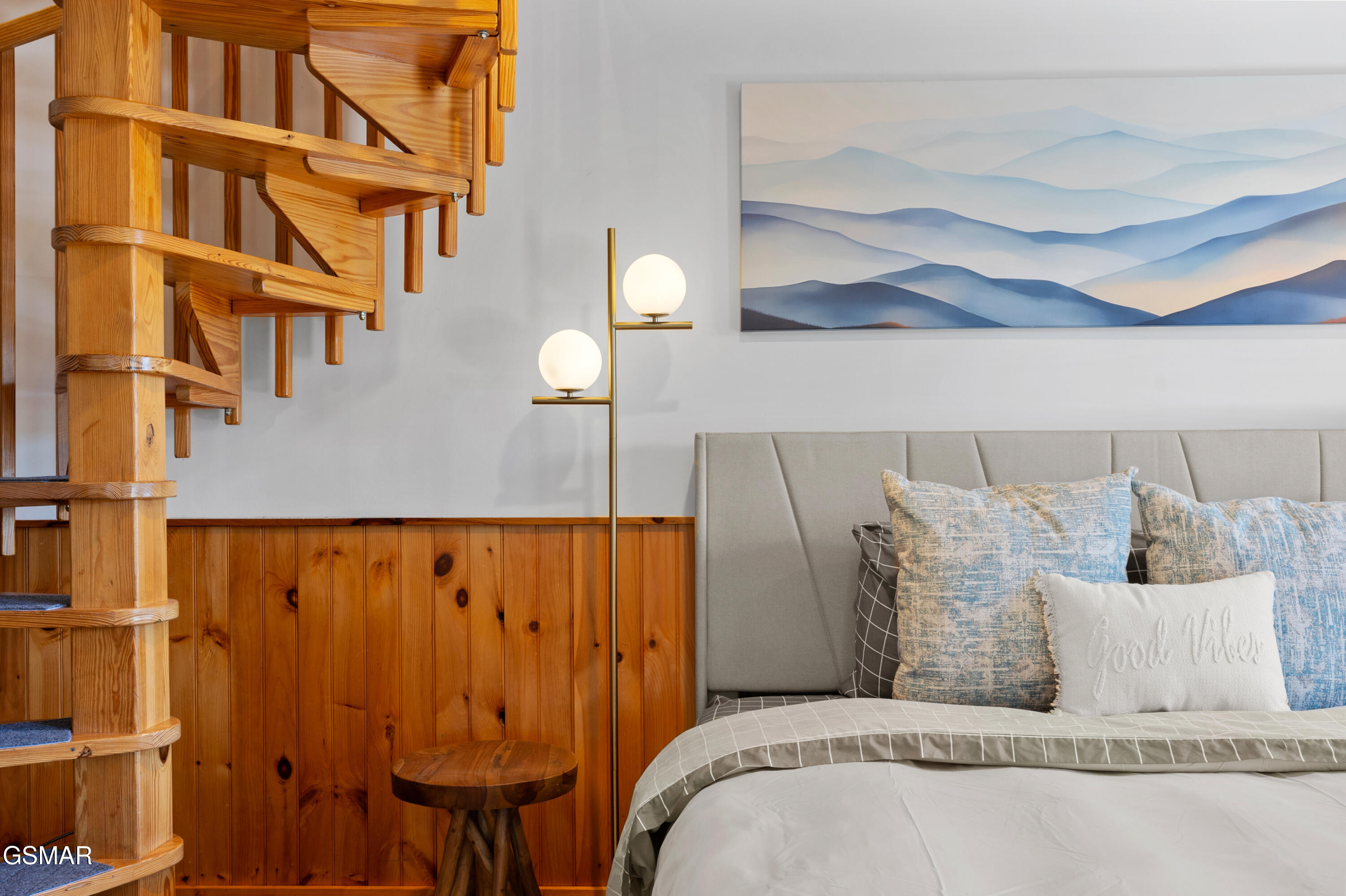 2526 Raccoon Hollow Way Way