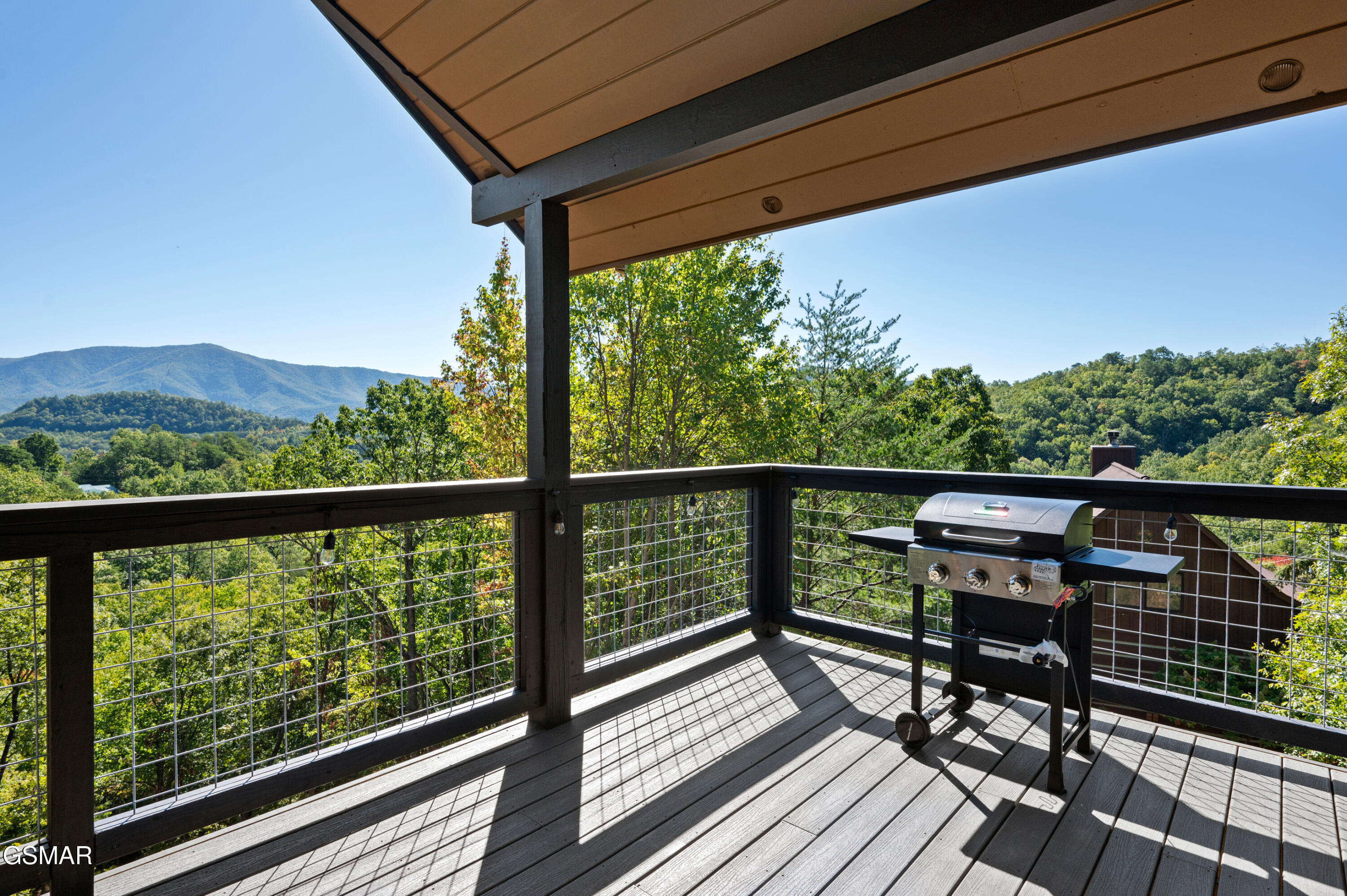 2526 Raccoon Hollow Way Way