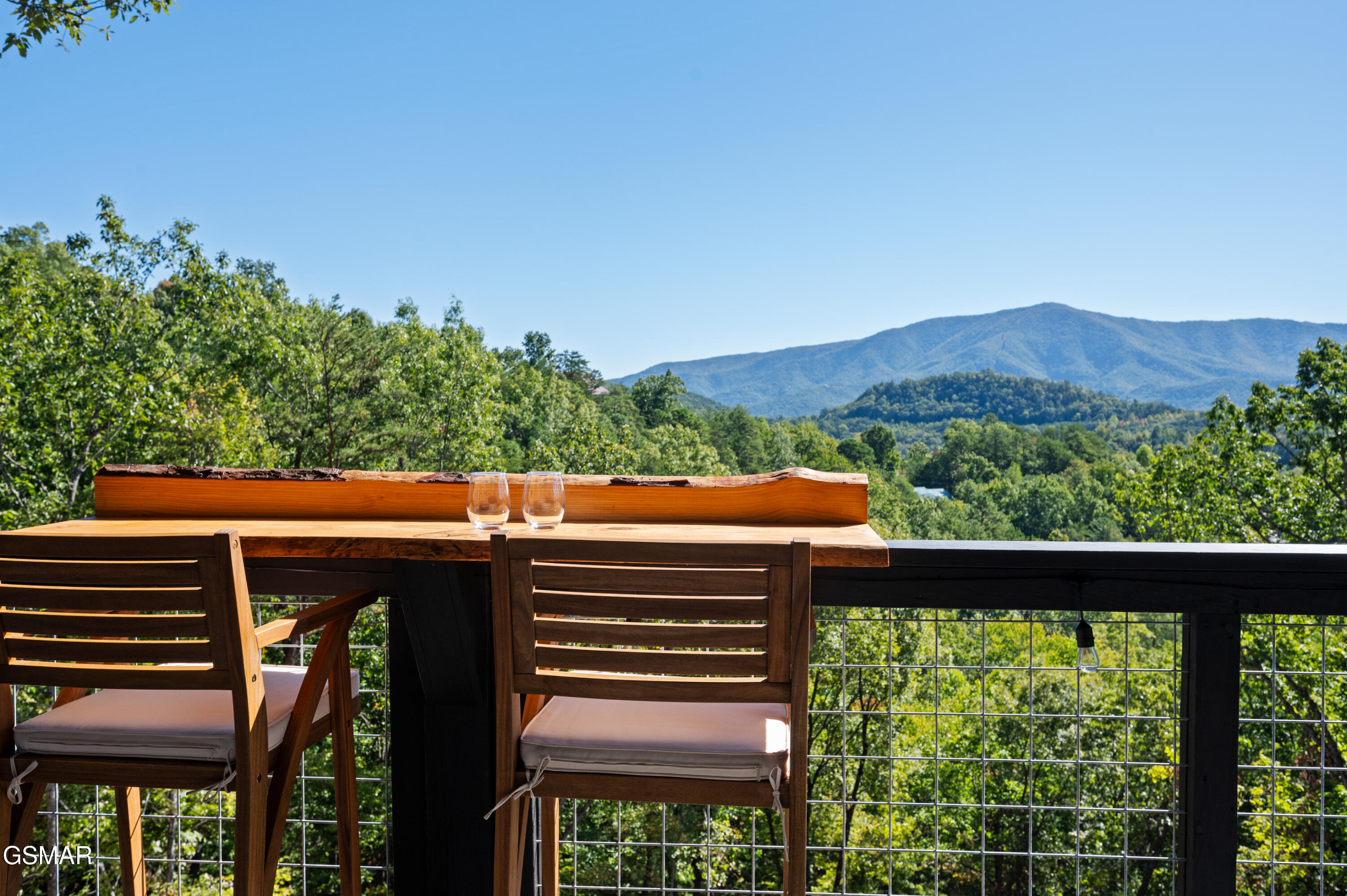 2526 Raccoon Hollow Way Way