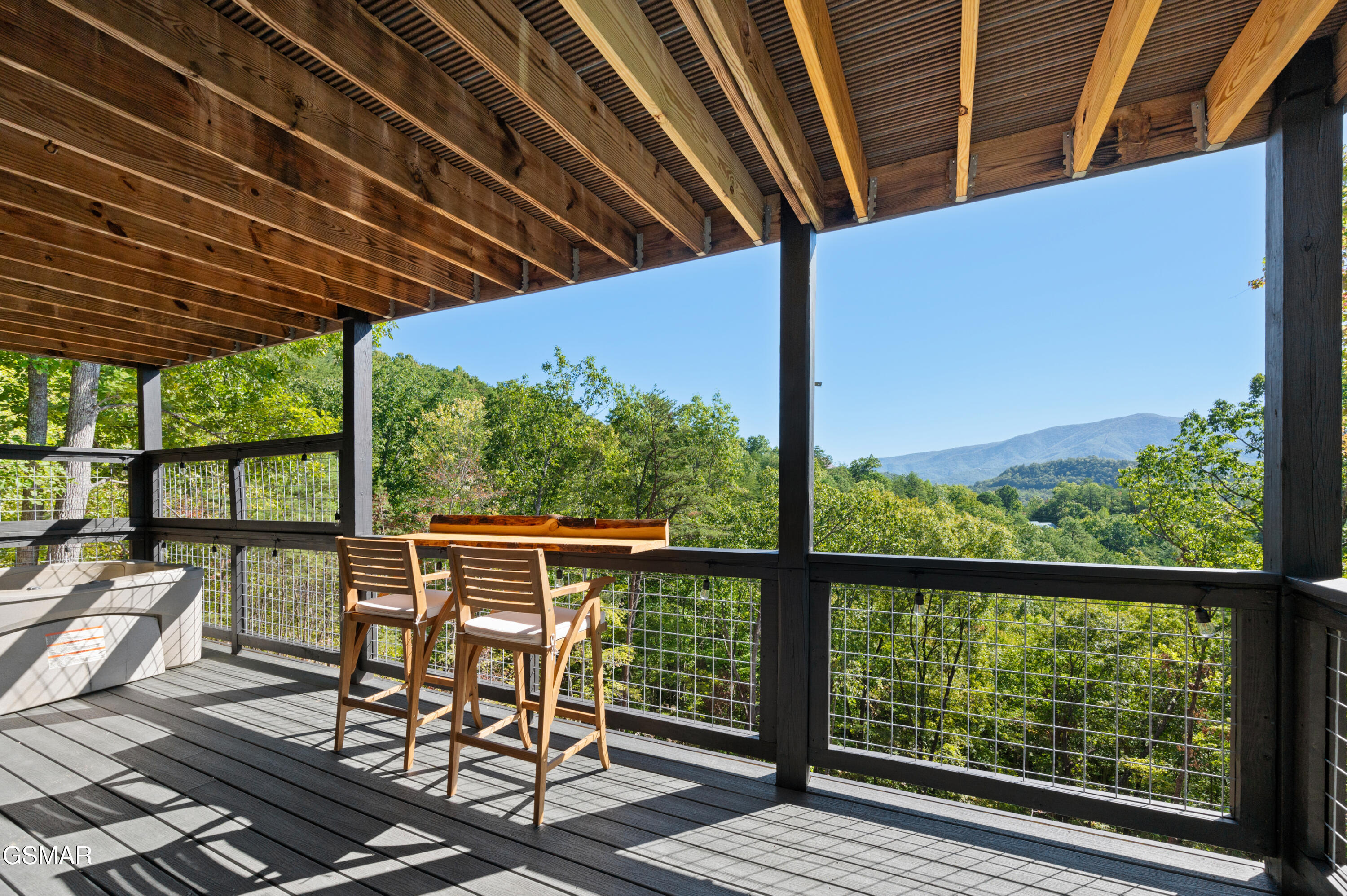 2526 Raccoon Hollow Way Way