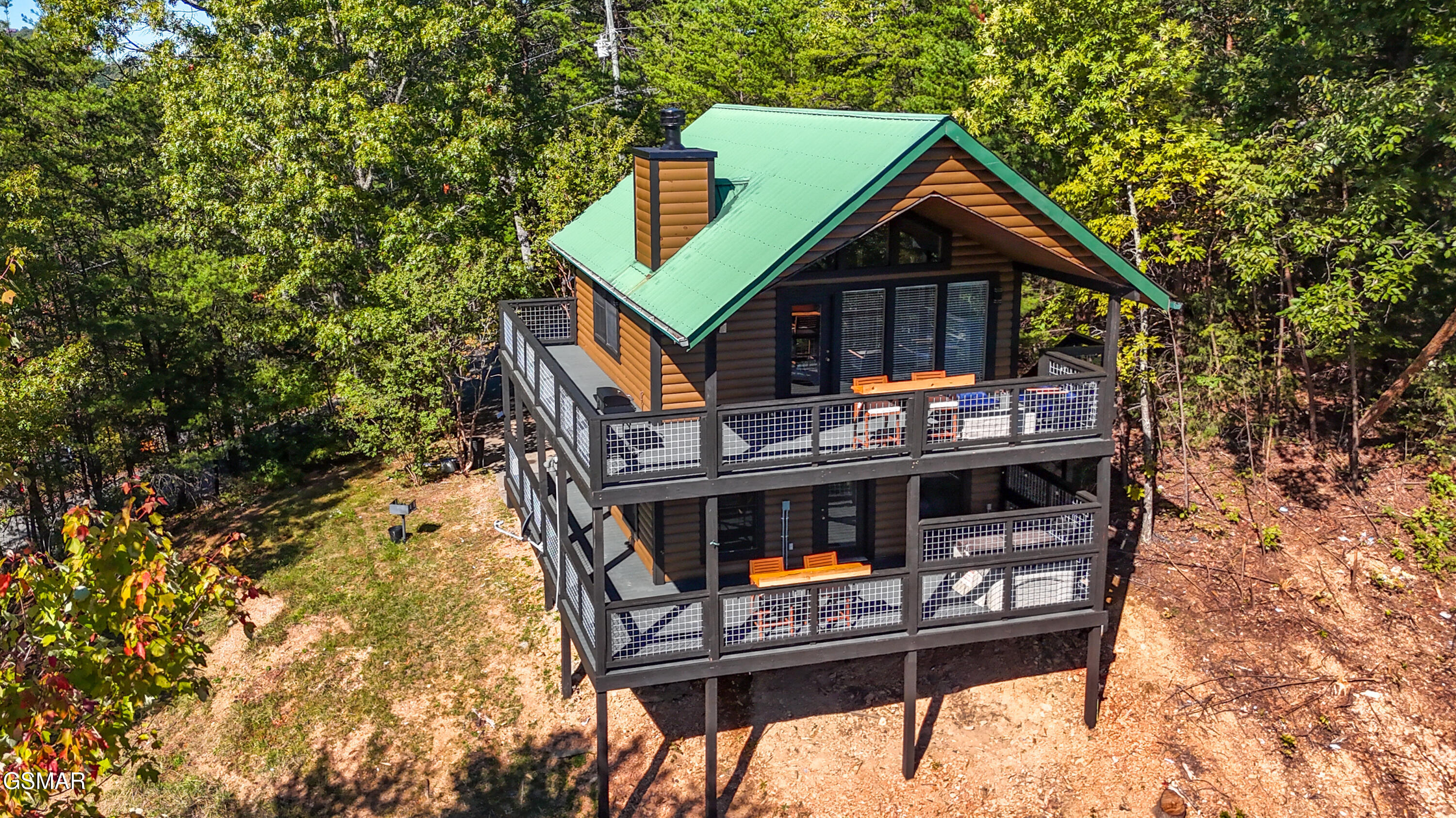 2526 Raccoon Hollow Way Way