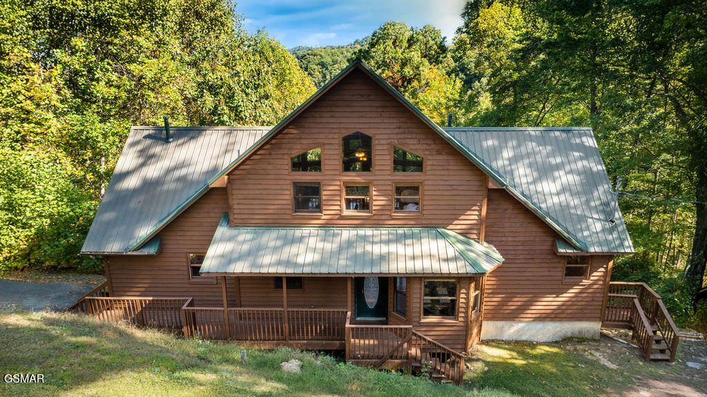 2732 Pine Crest Lane Lane