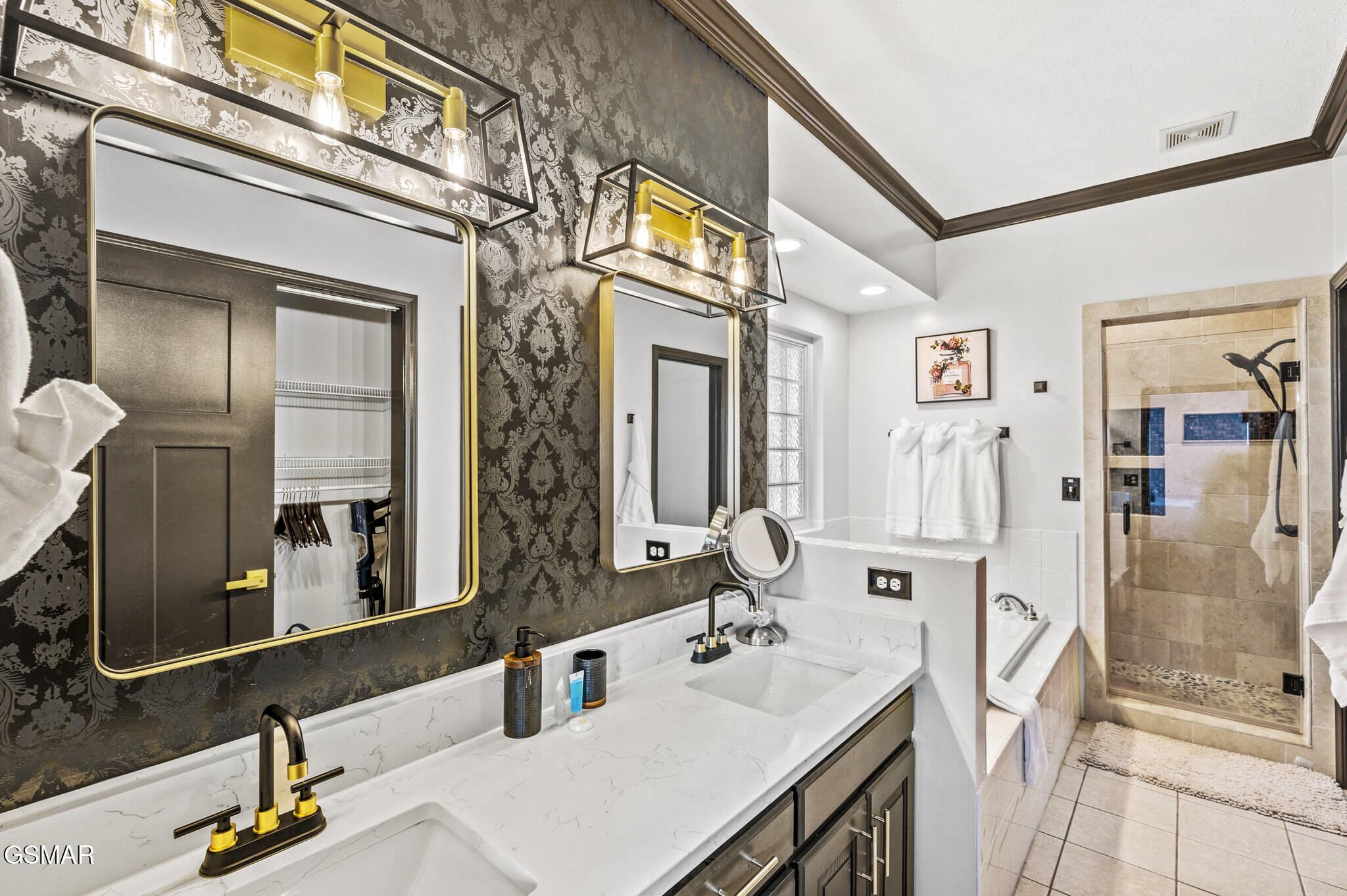 450 Maggie Mack Lane