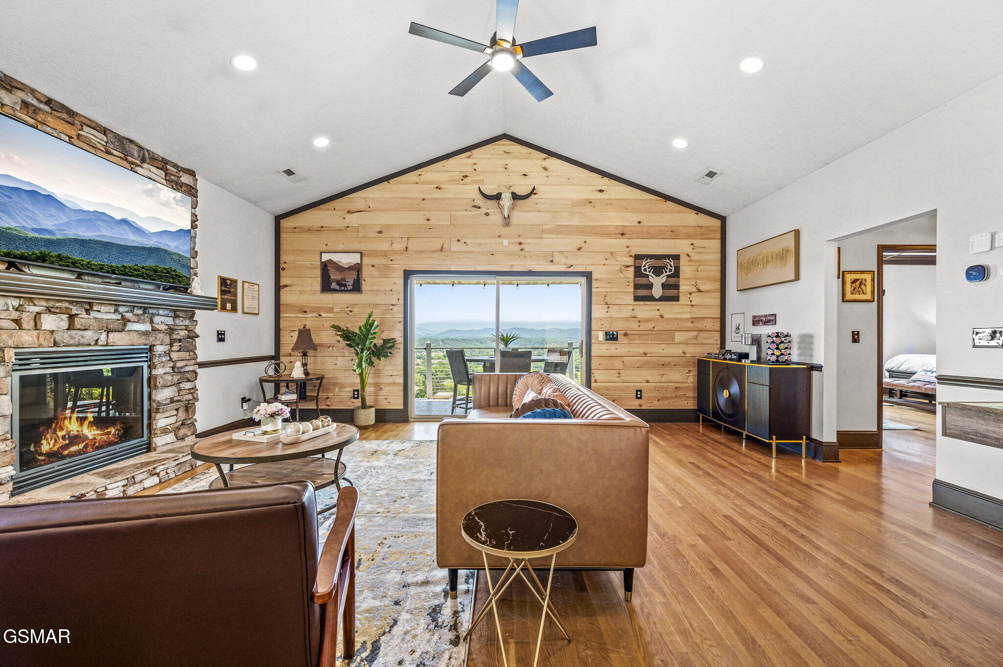 450 Maggie Mack Lane