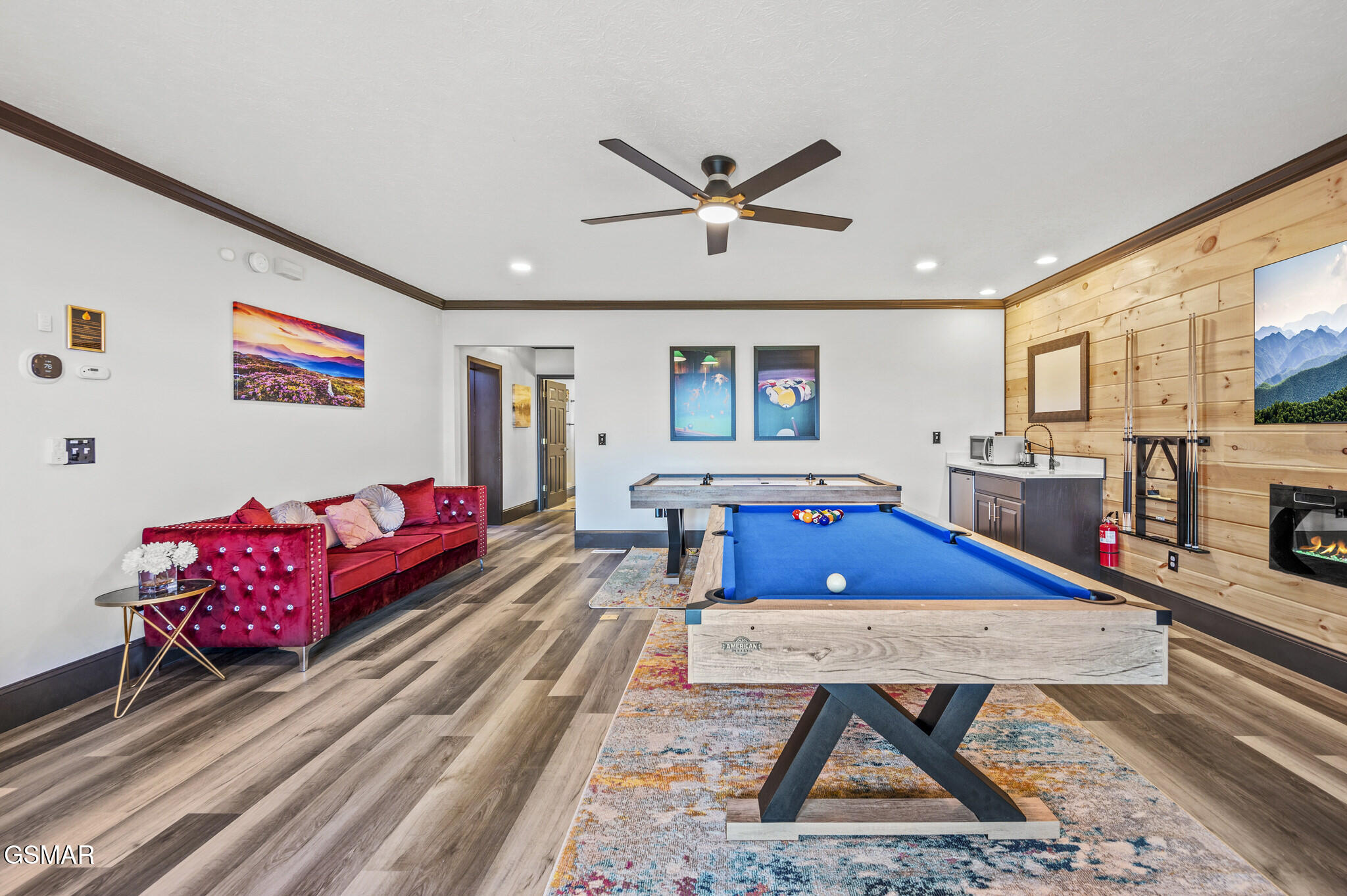 450 Maggie Mack Lane