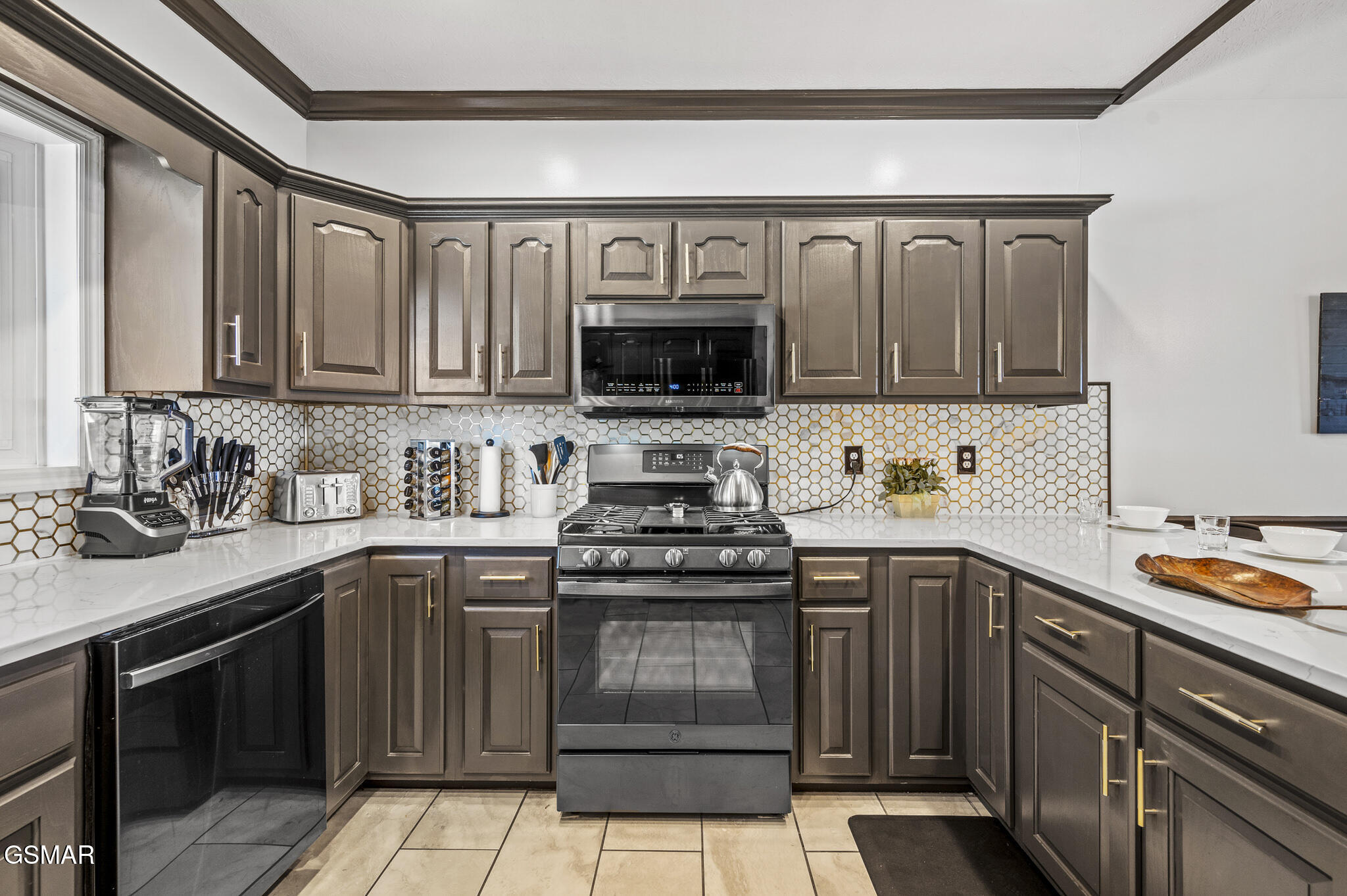 450 Maggie Mack Lane