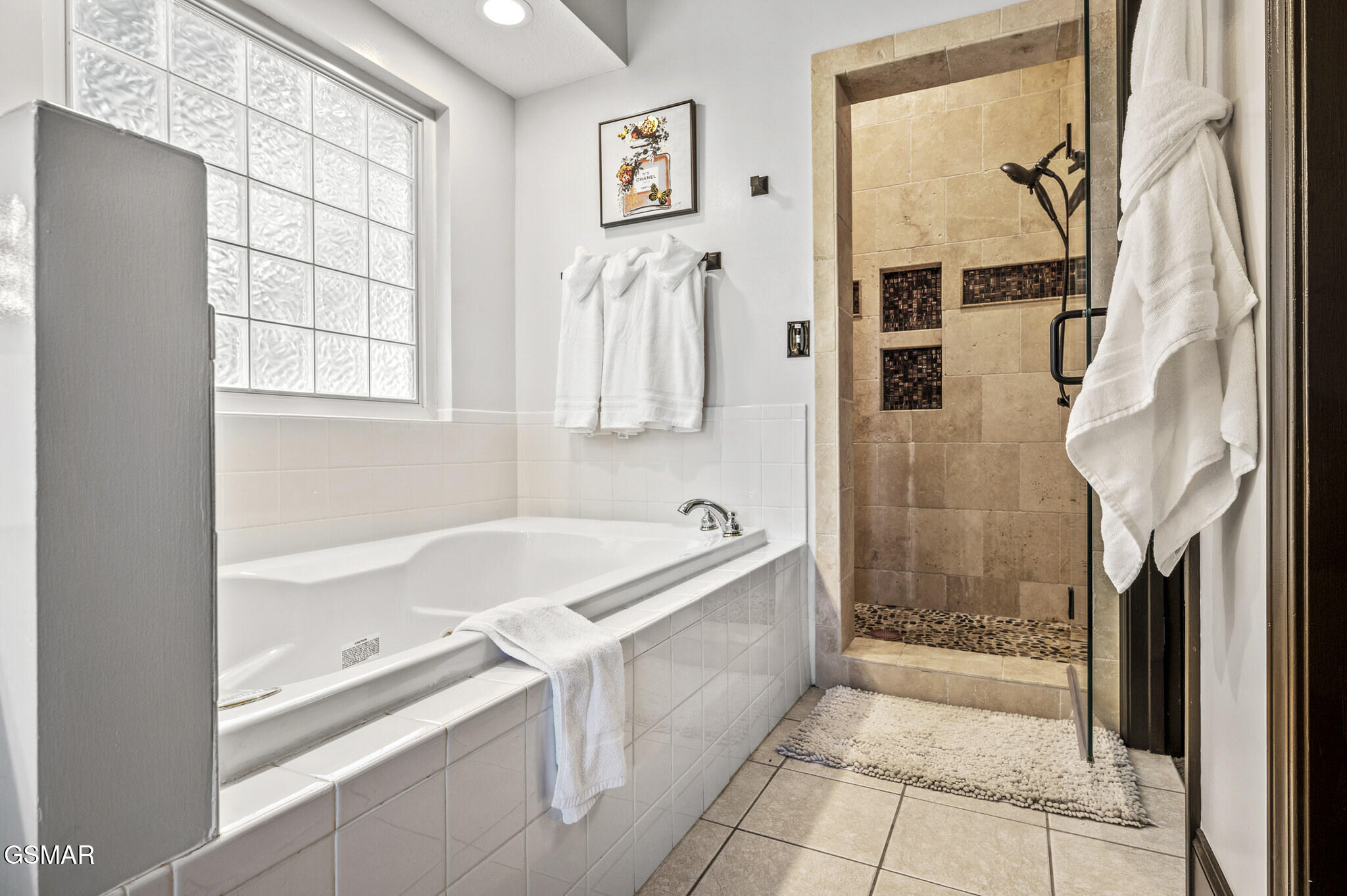 450 Maggie Mack Lane