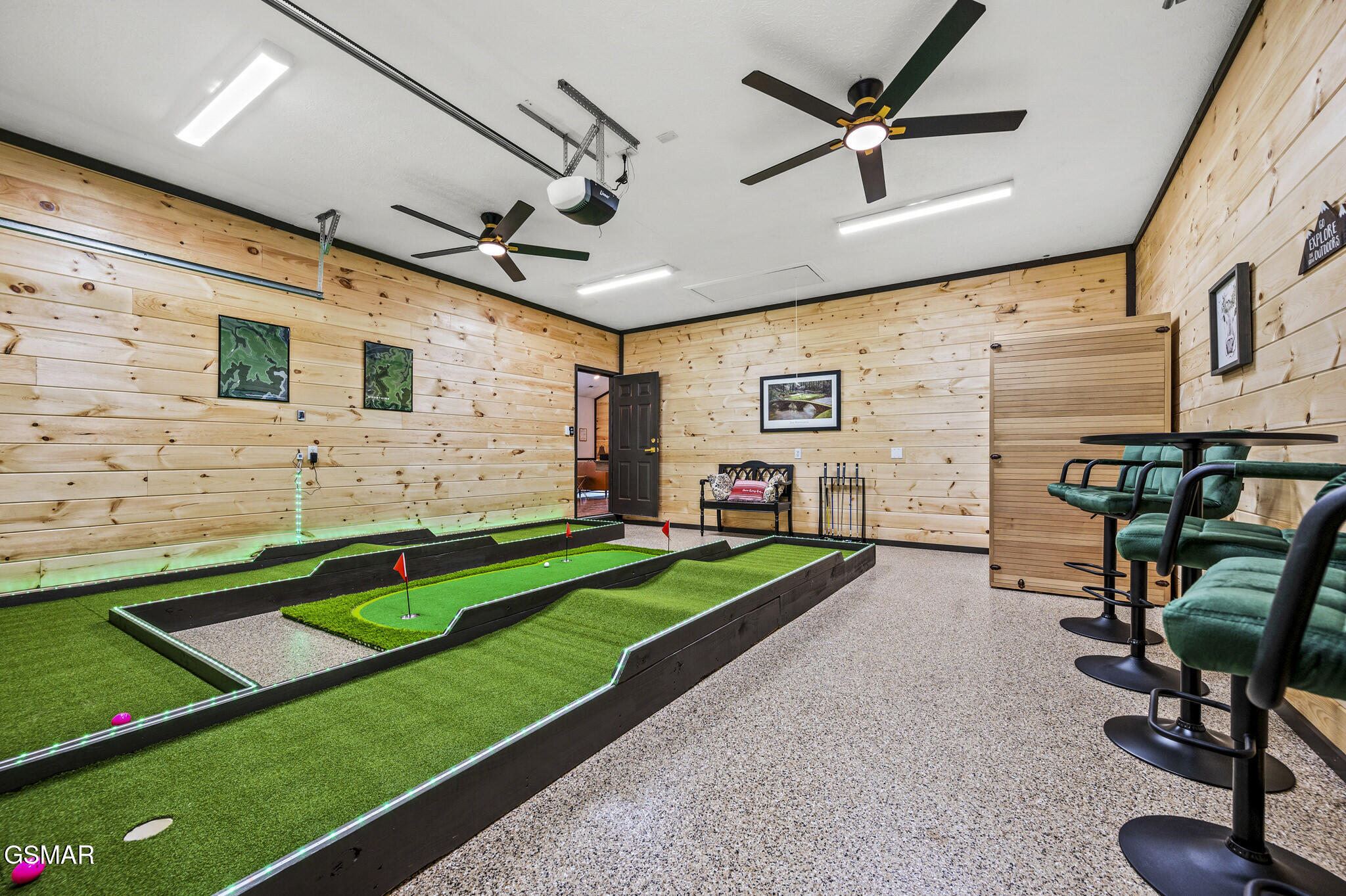 450 Maggie Mack Lane