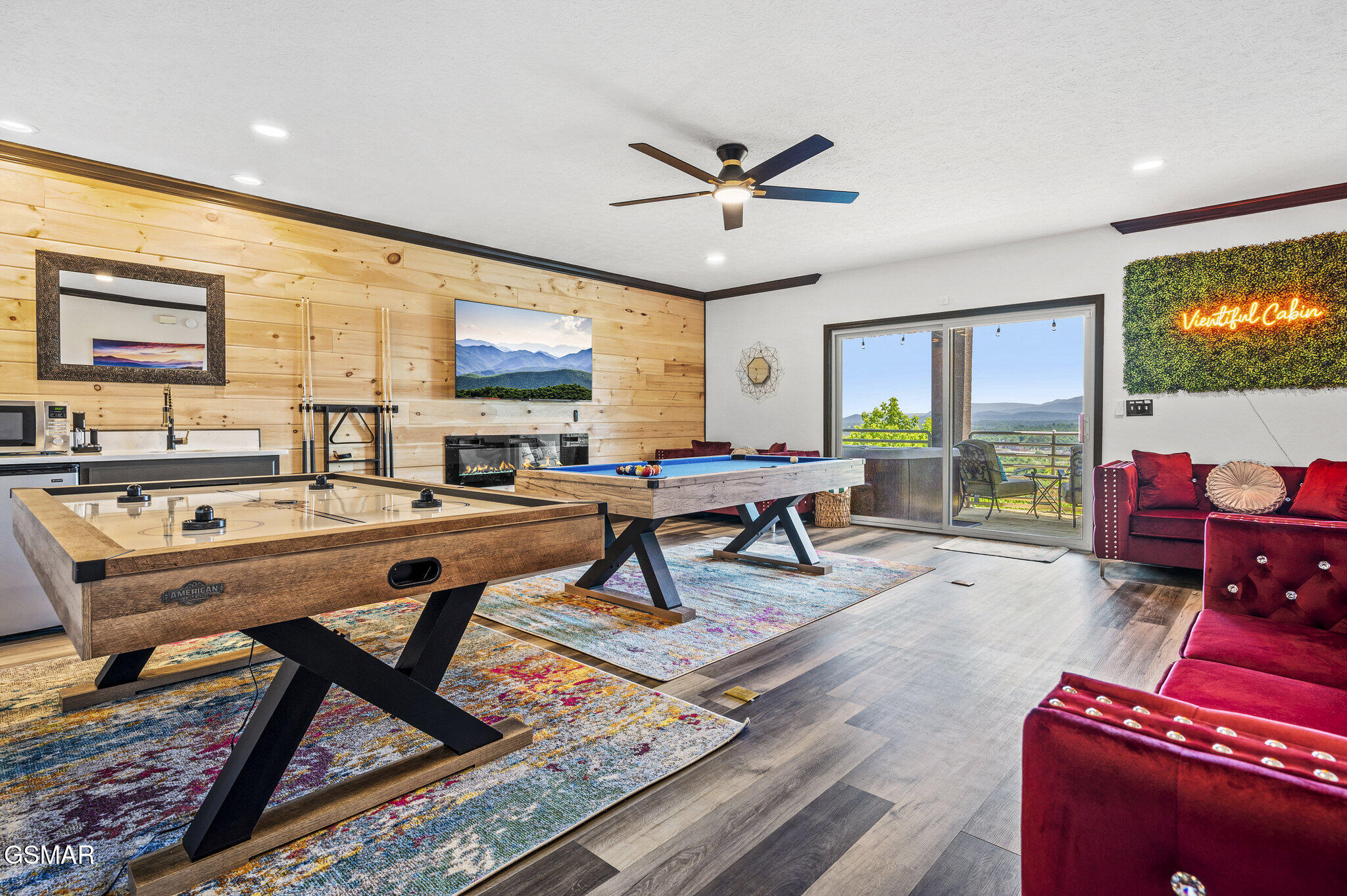 450 Maggie Mack Lane