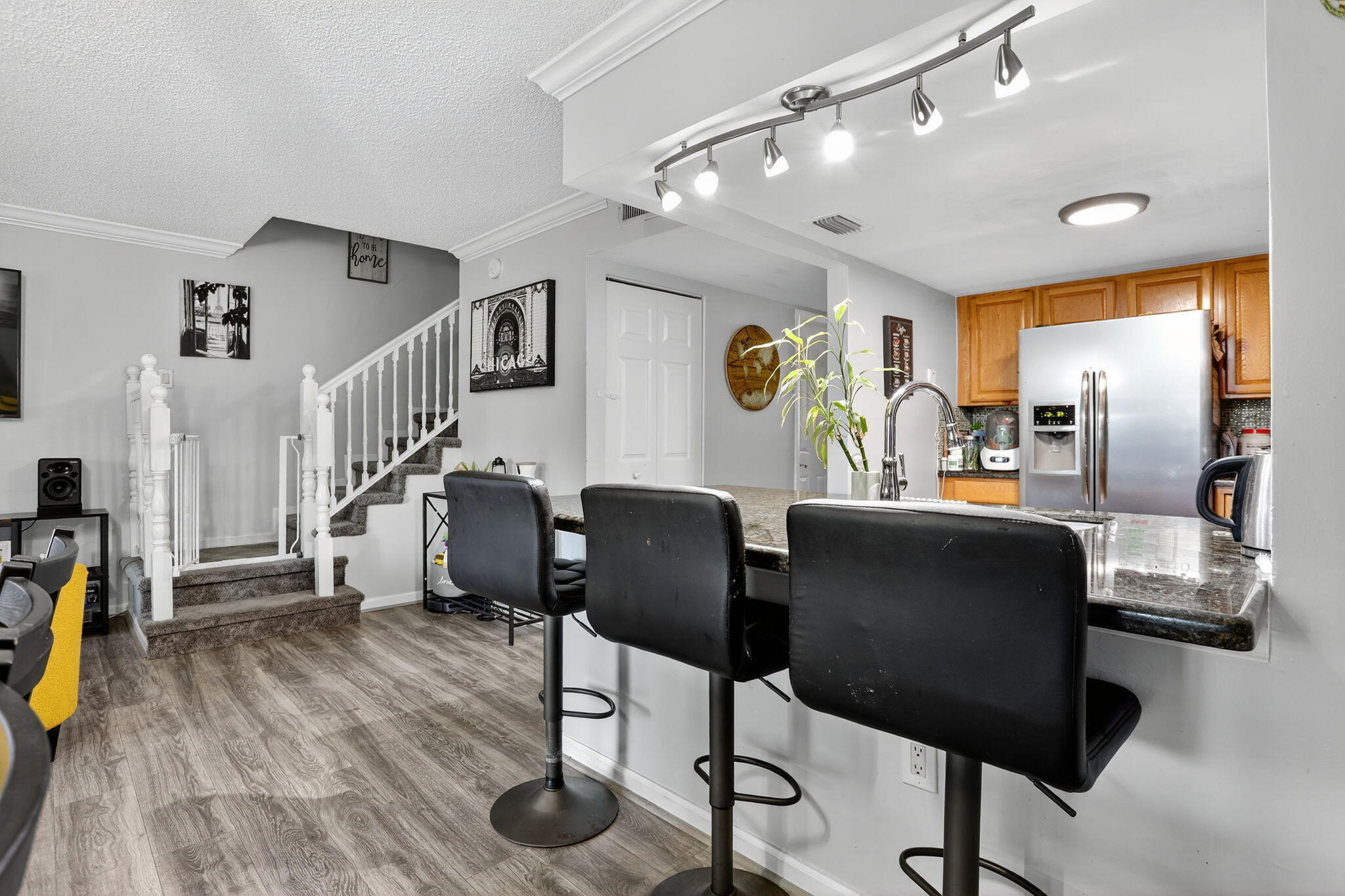 9050 NW 28th St 123