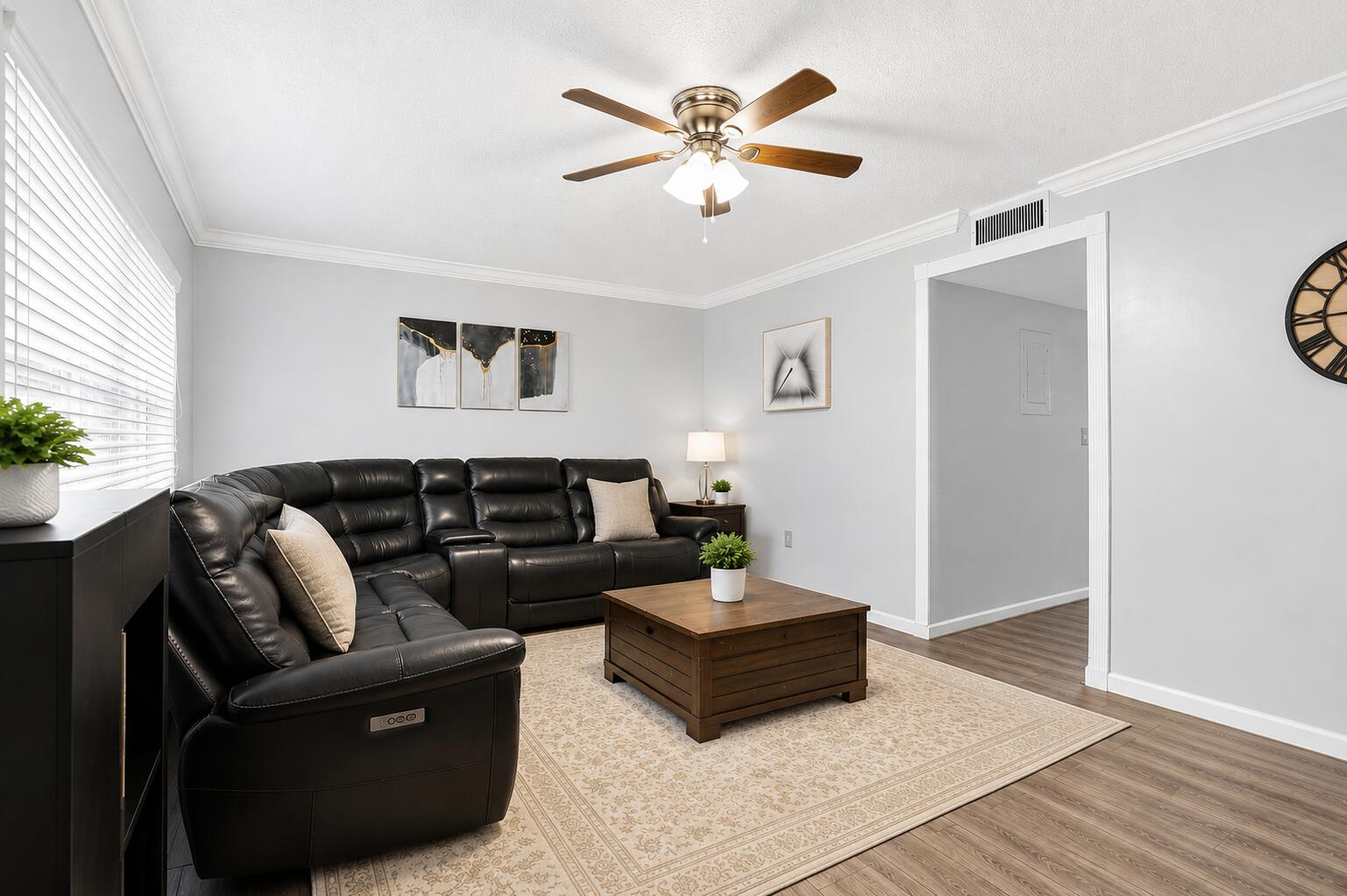 9050 NW 28th St 123