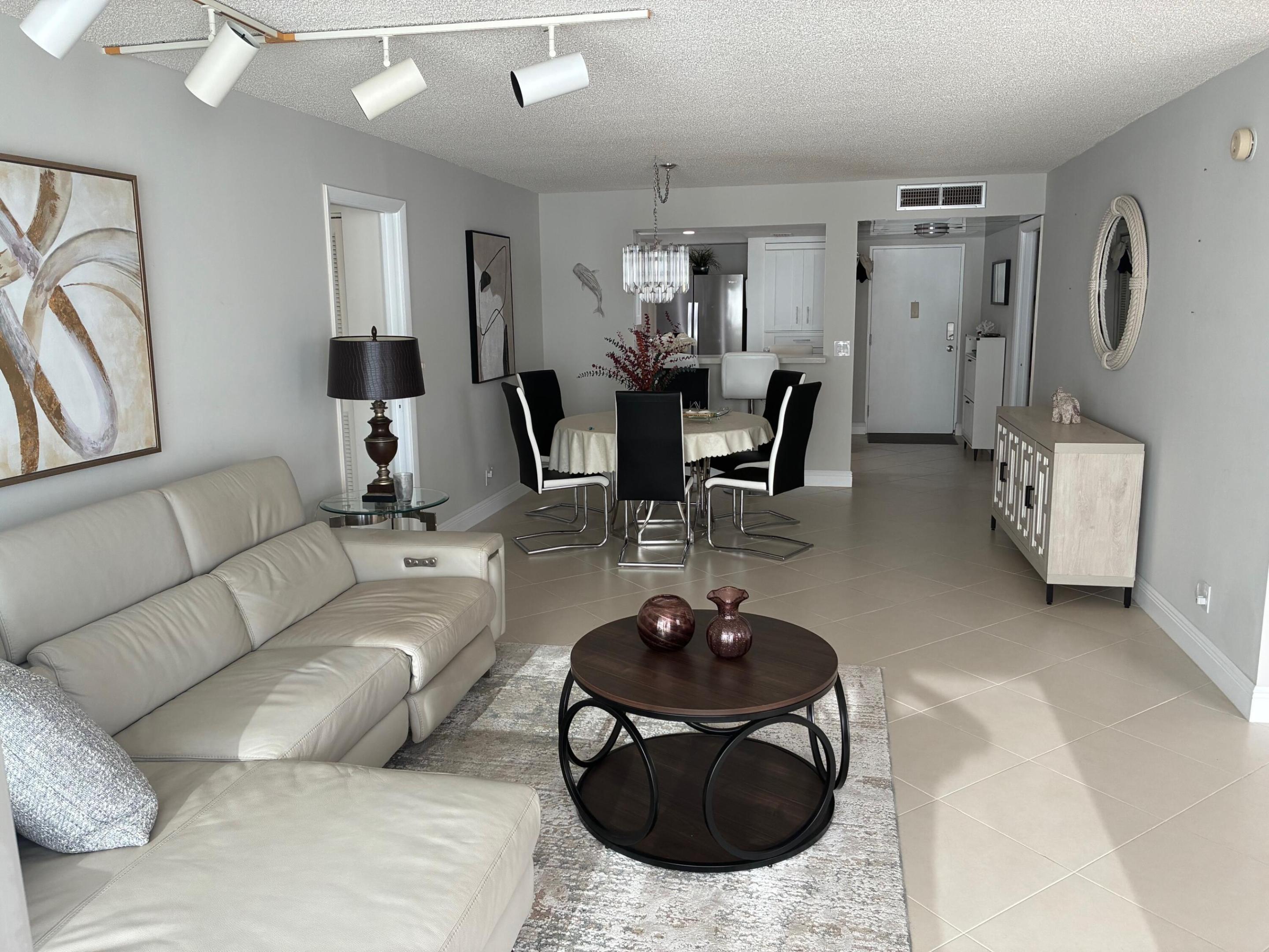 6200 NW 2nd Ave