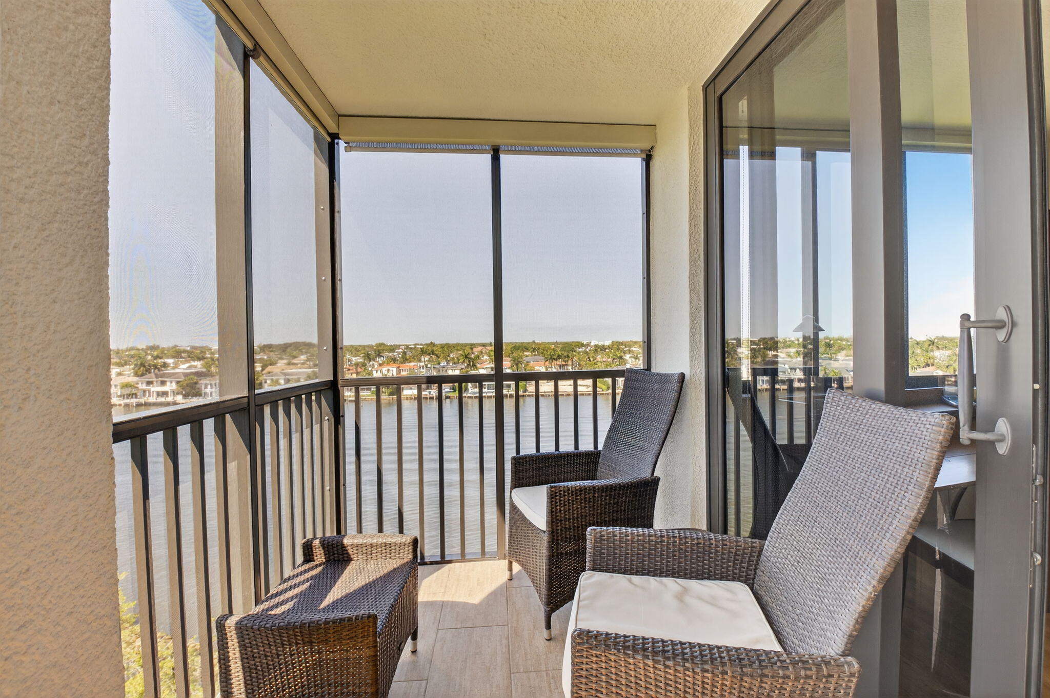3420 S Ocean Boulevard 8z