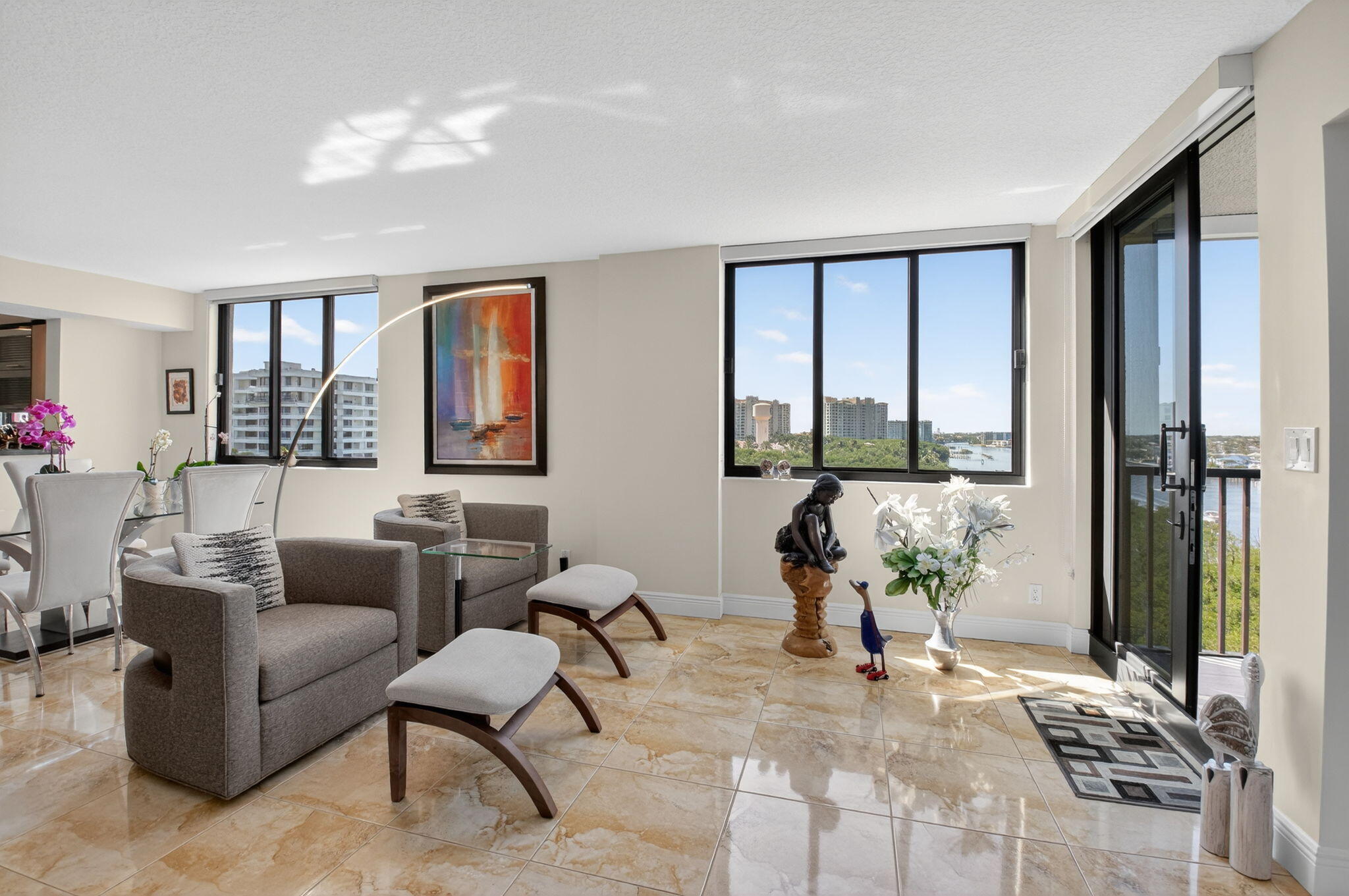 3420 S Ocean Boulevard 8z