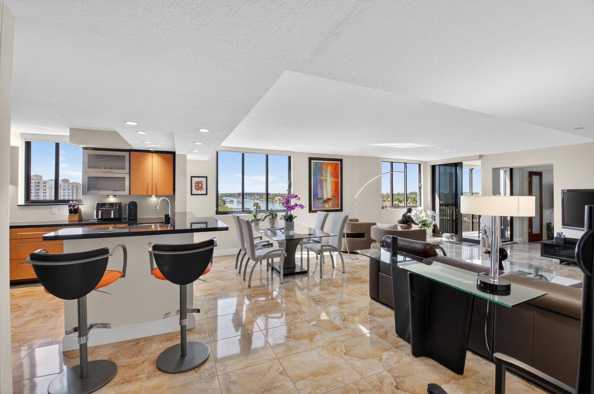 3420 S Ocean Boulevard 8z