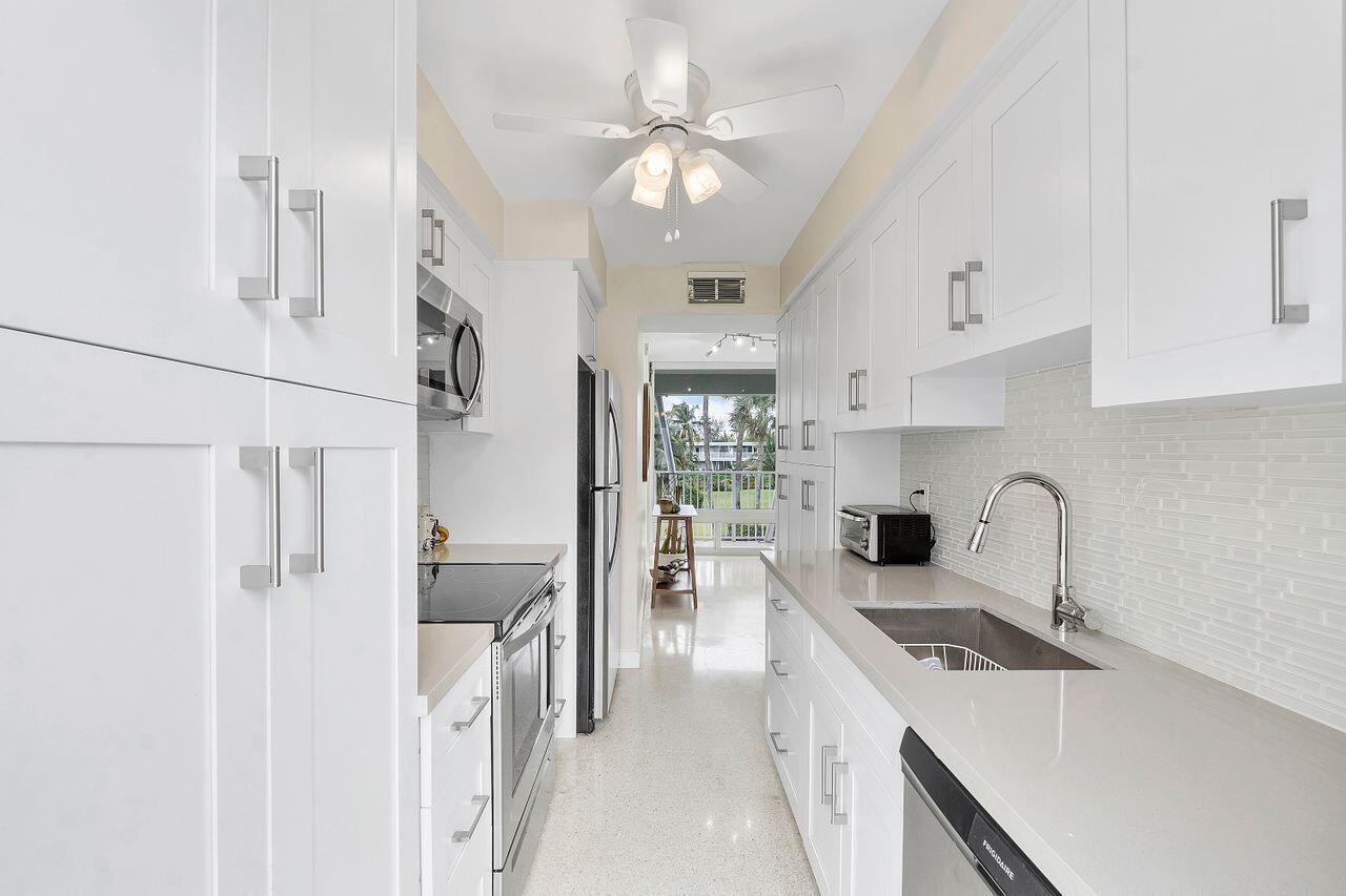 1221 Hillsboro Mile 43b