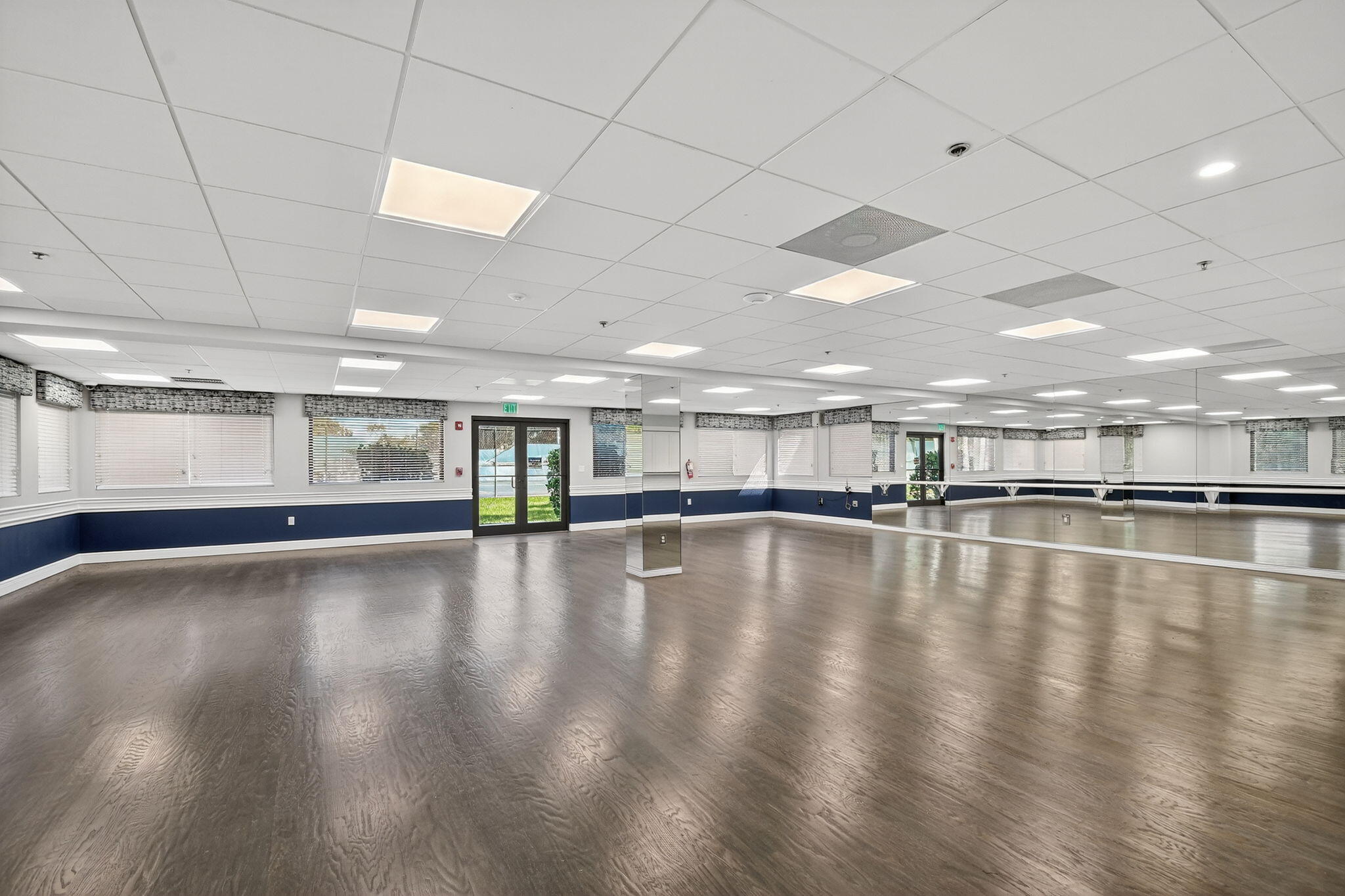 7076 Huntington Lane 503