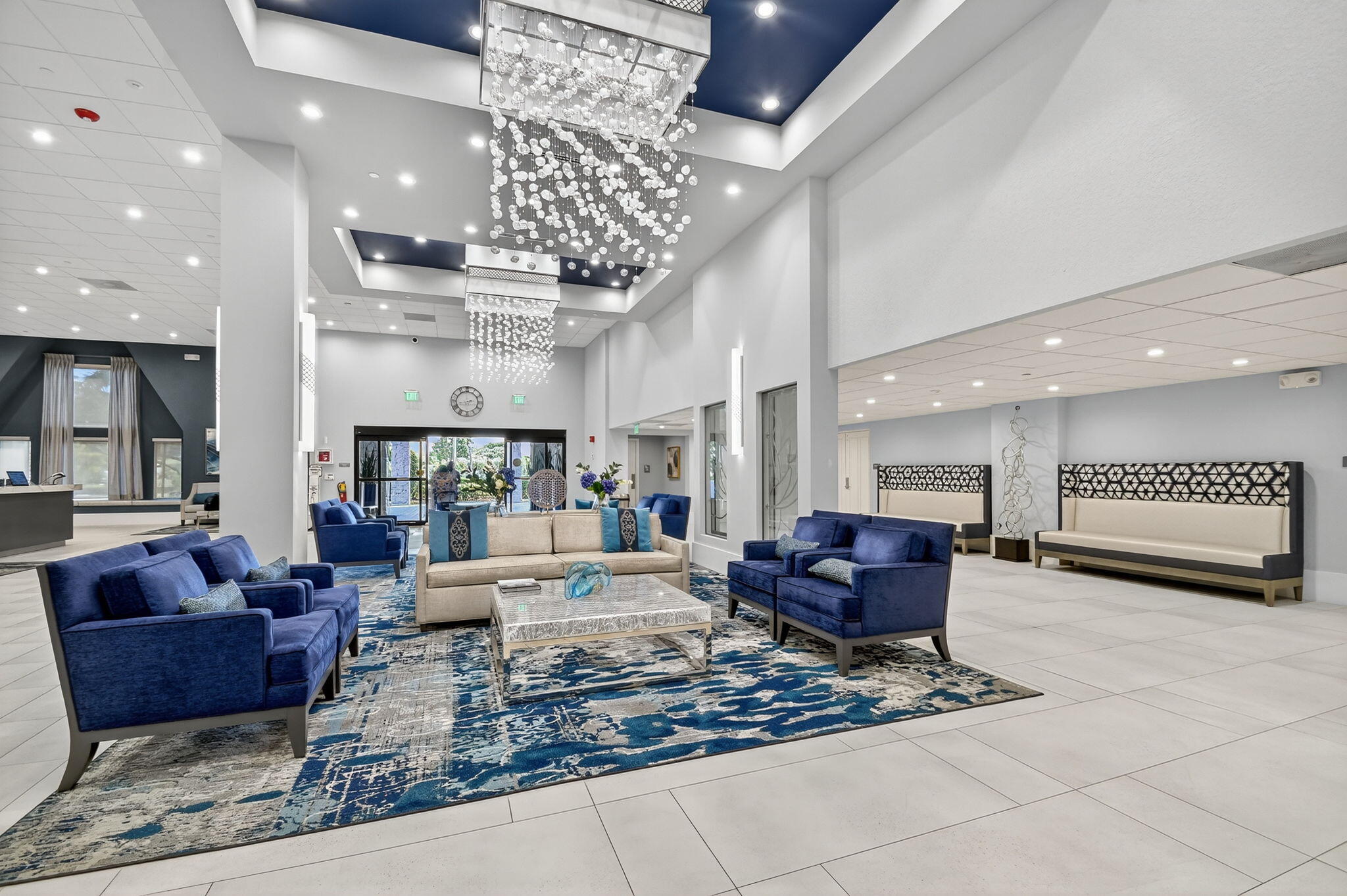7076 Huntington Lane 503