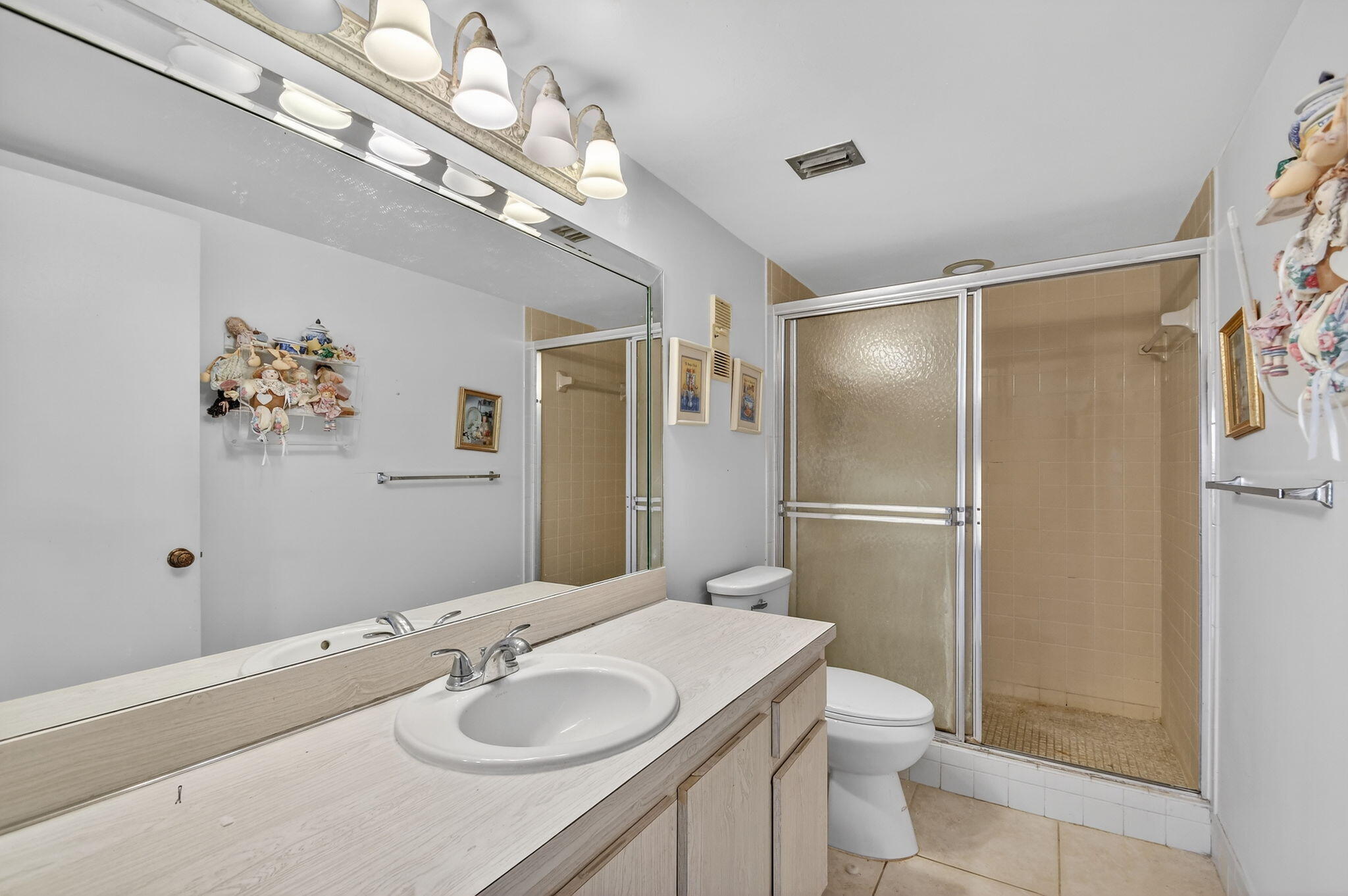 7076 Huntington Lane 503