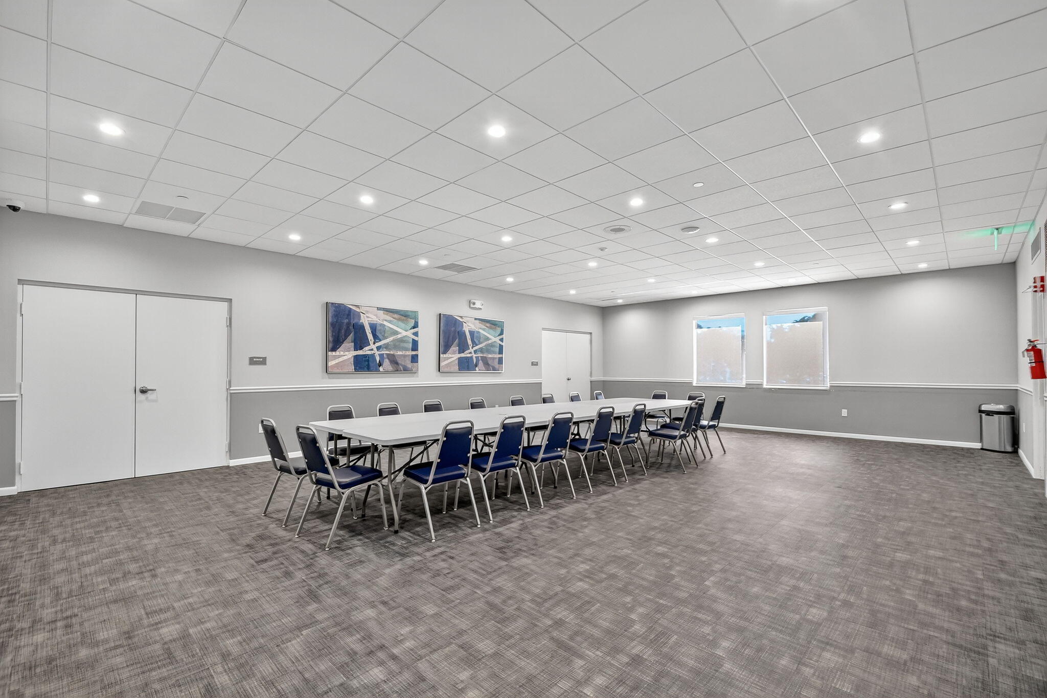 7076 Huntington Lane 503