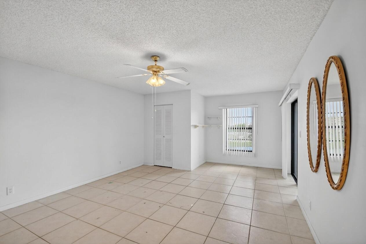 7076 Huntington Lane 503