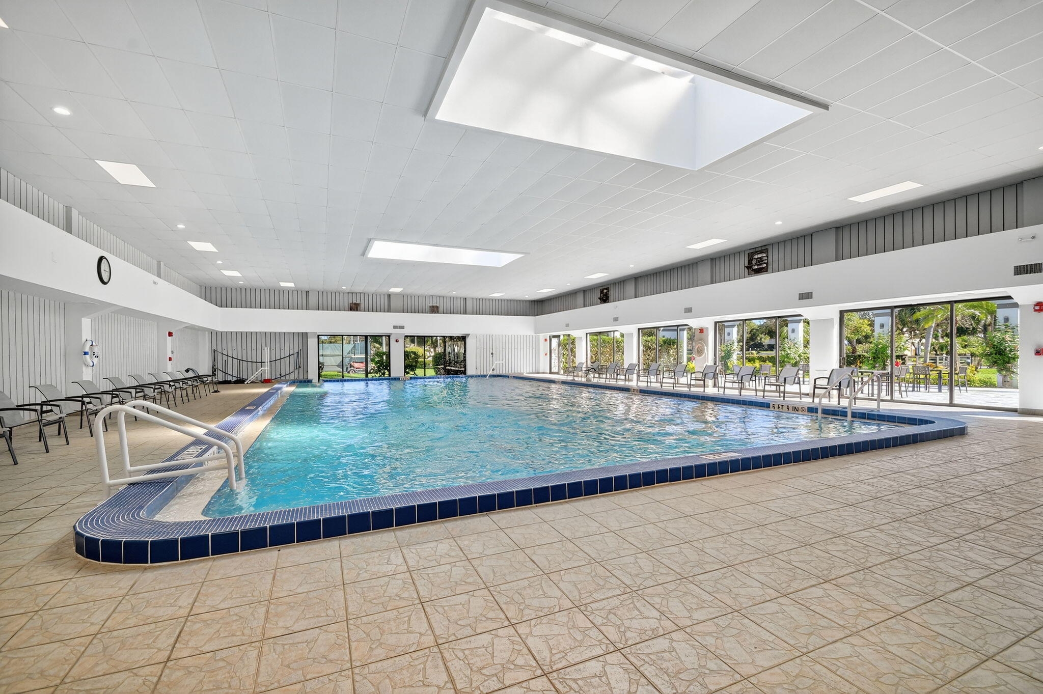 7076 Huntington Lane 503