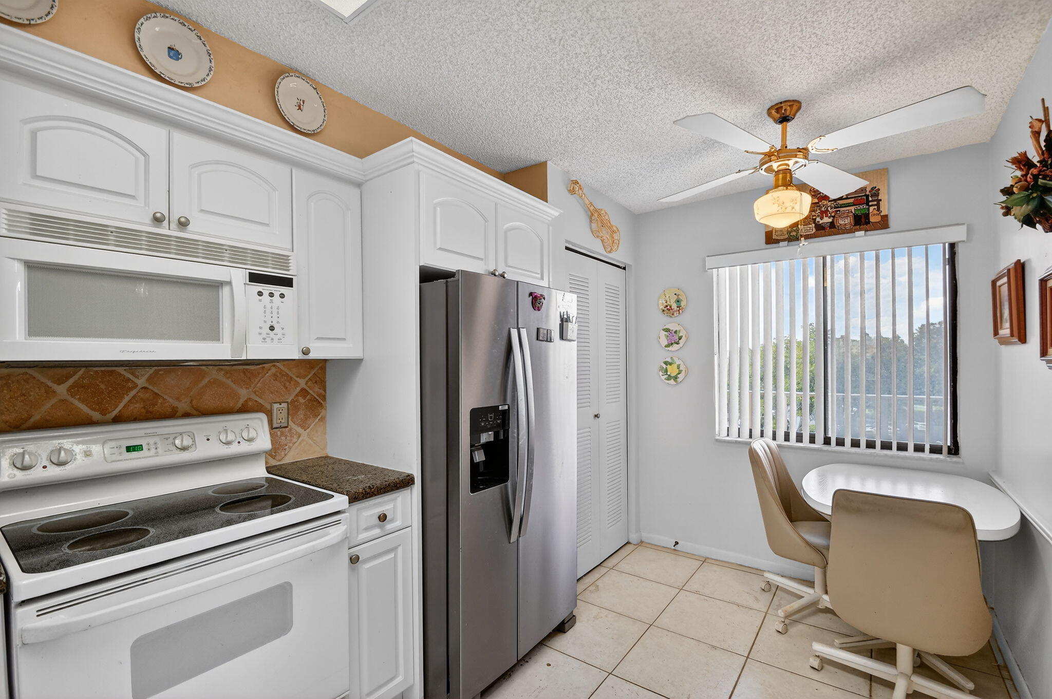7076 Huntington Lane 503