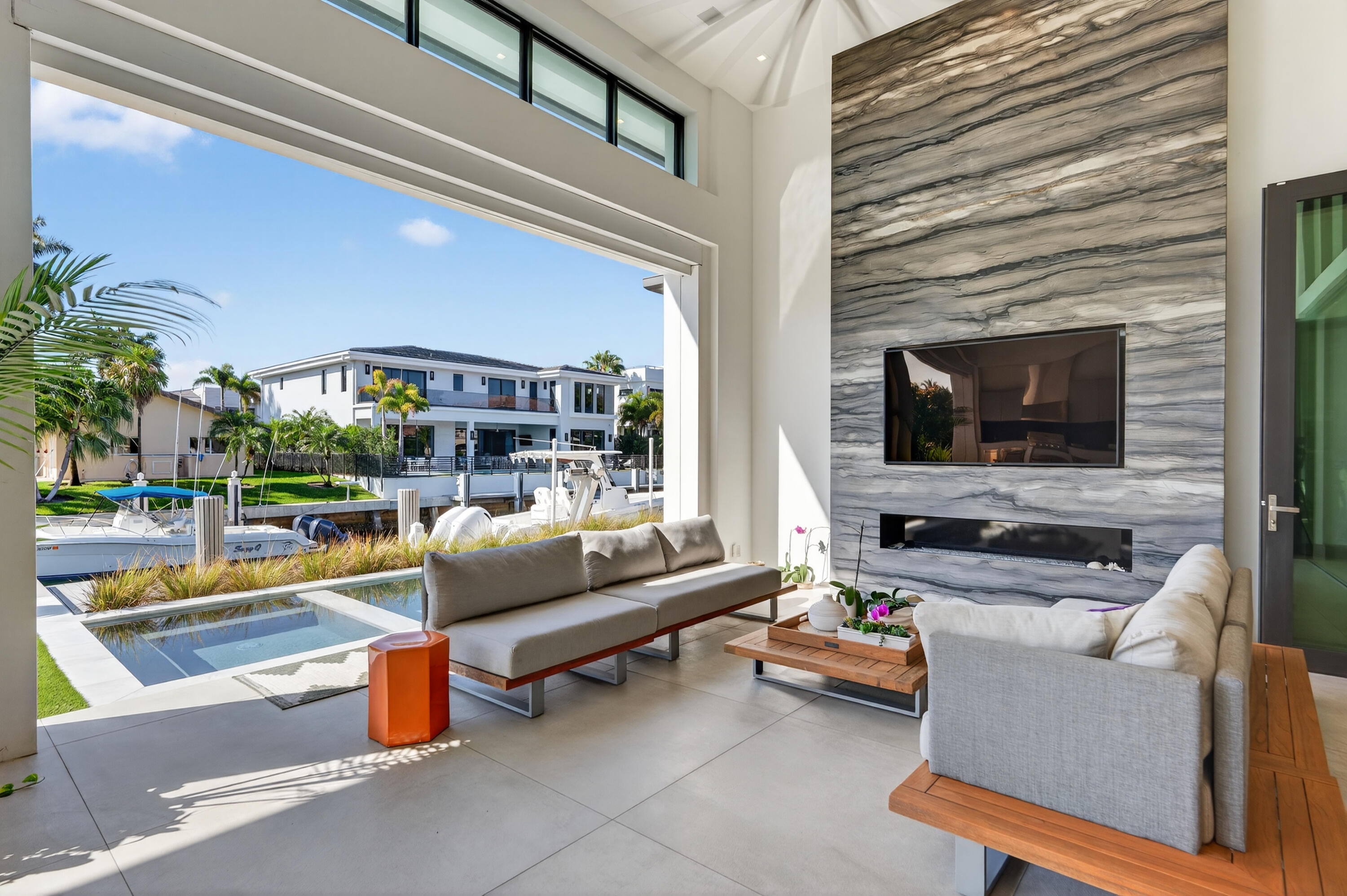 520 Golden Harbour Drive