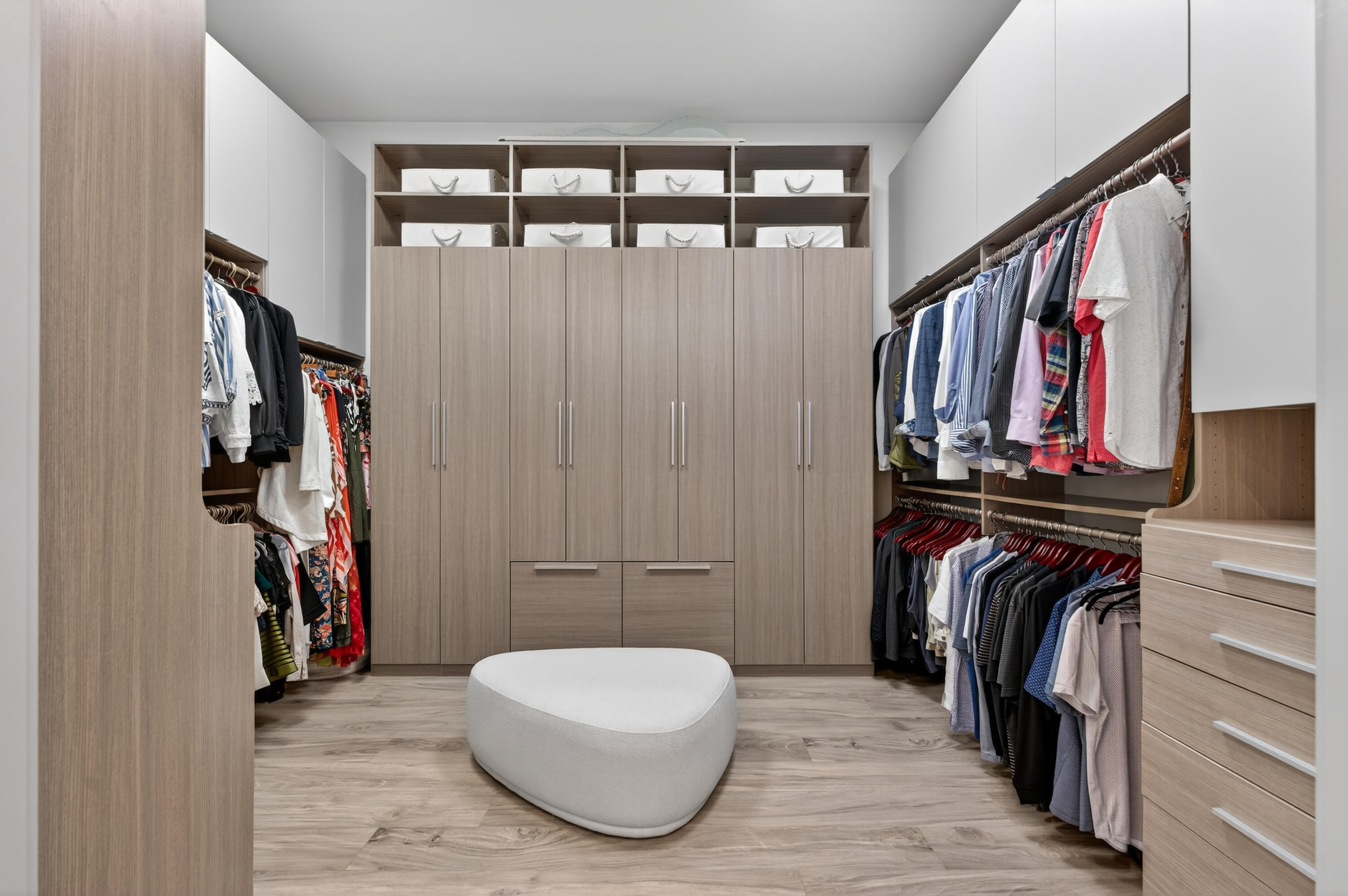 520 Golden Harbour Drive