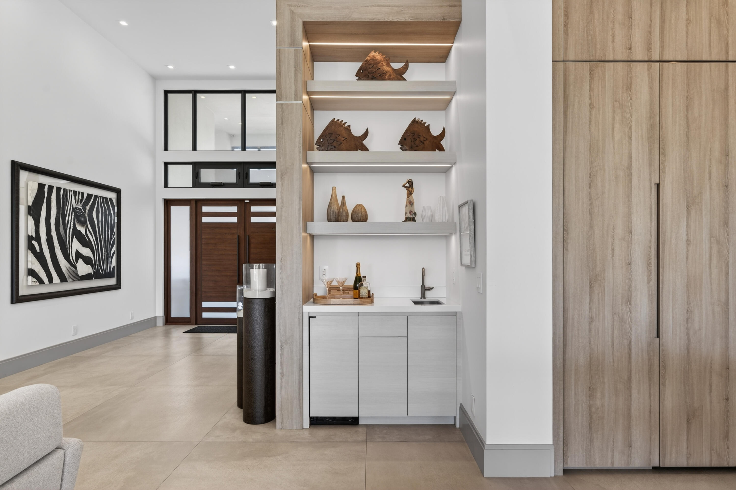 520 Golden Harbour Drive