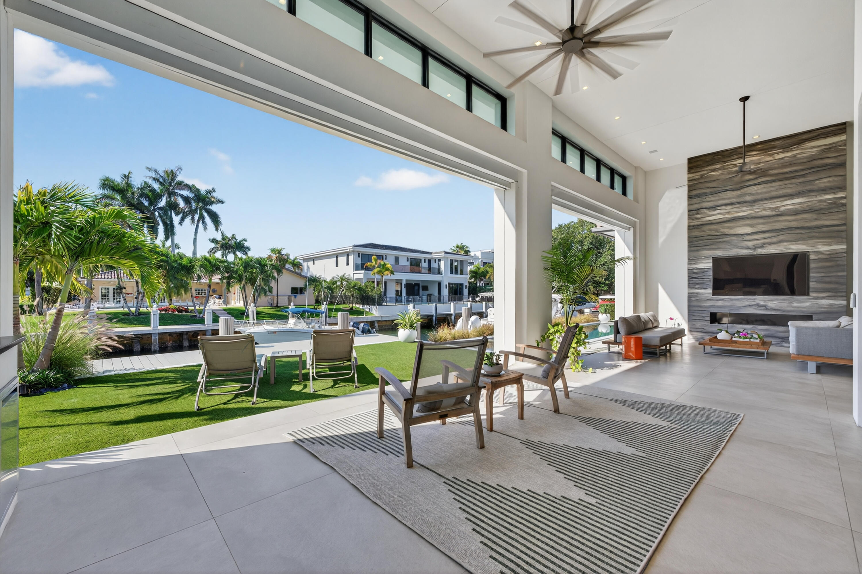 520 Golden Harbour Drive