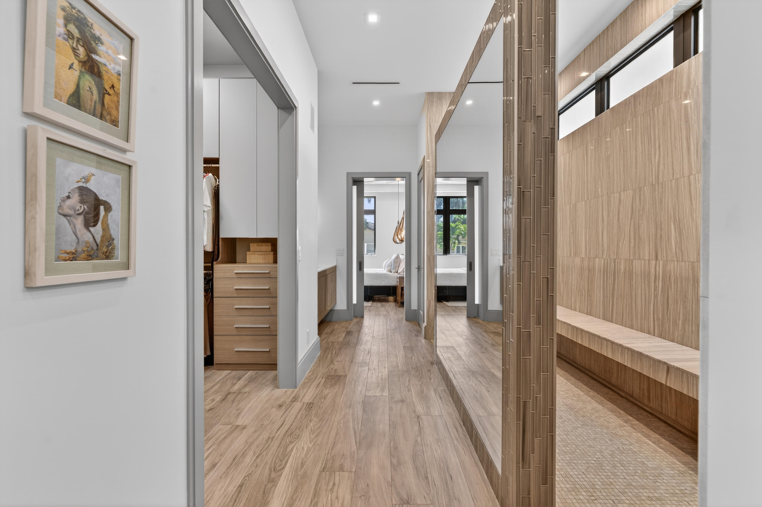 520 Golden Harbour Drive