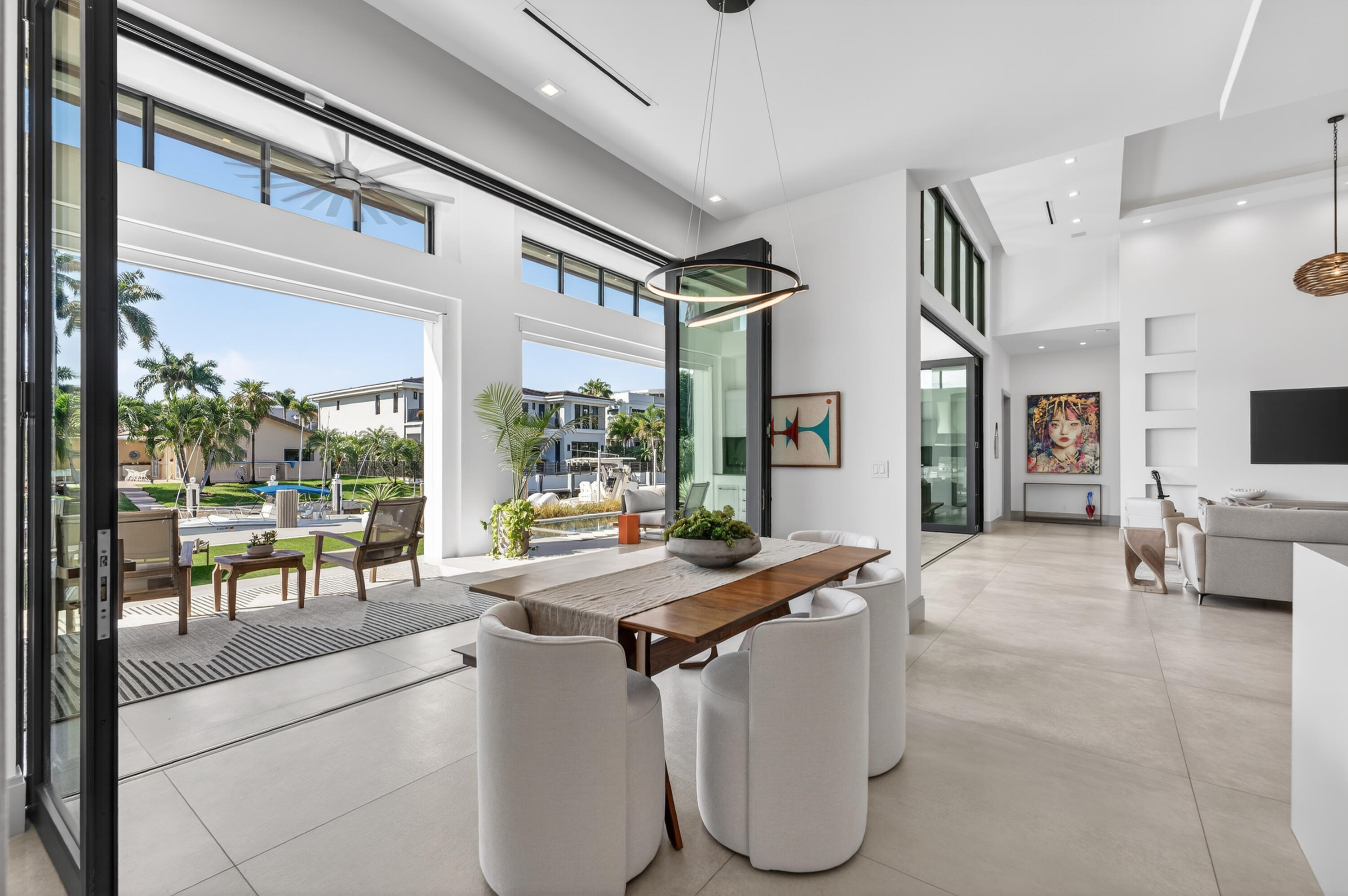 520 Golden Harbour Drive