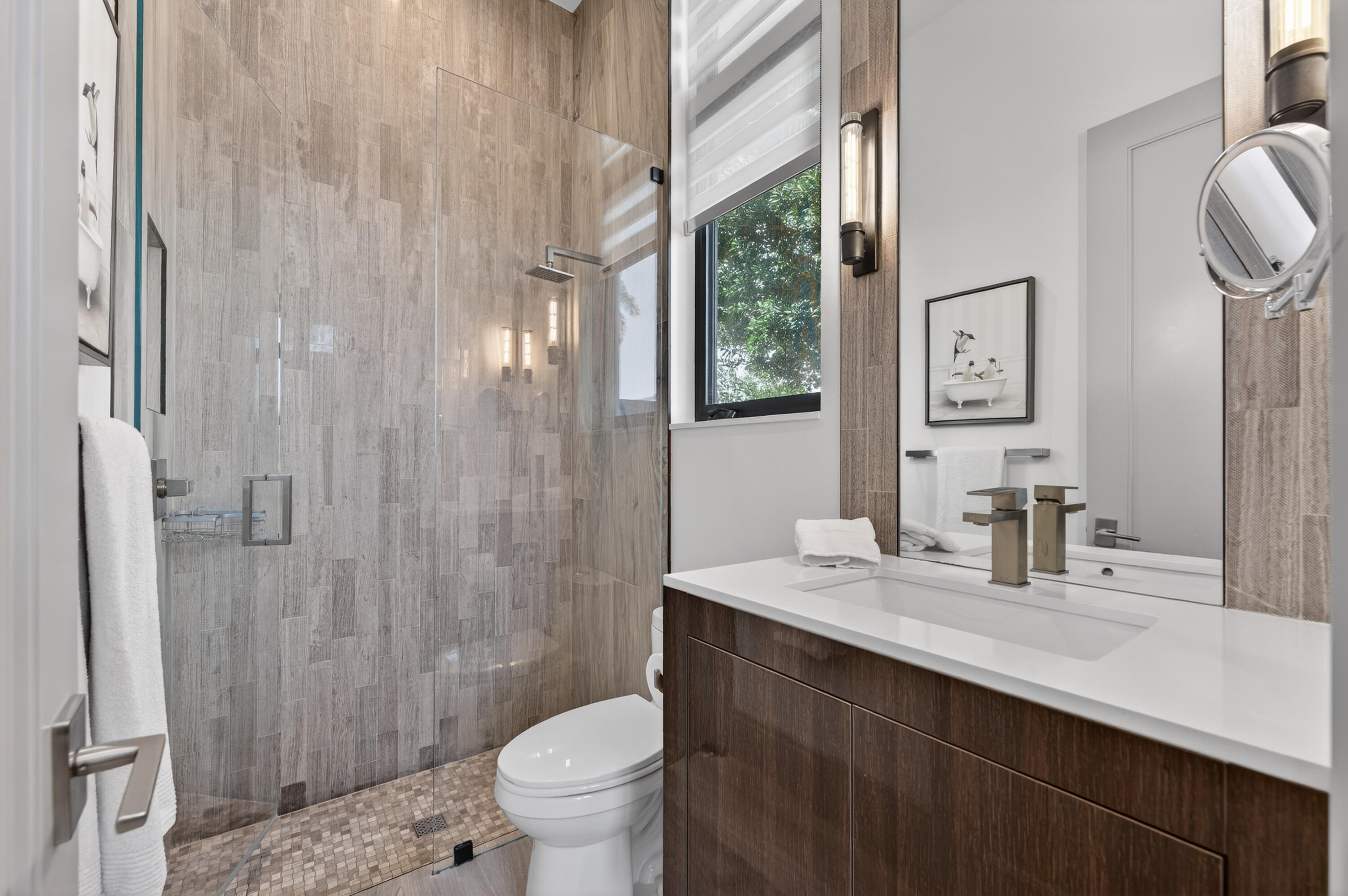 520 Golden Harbour Drive